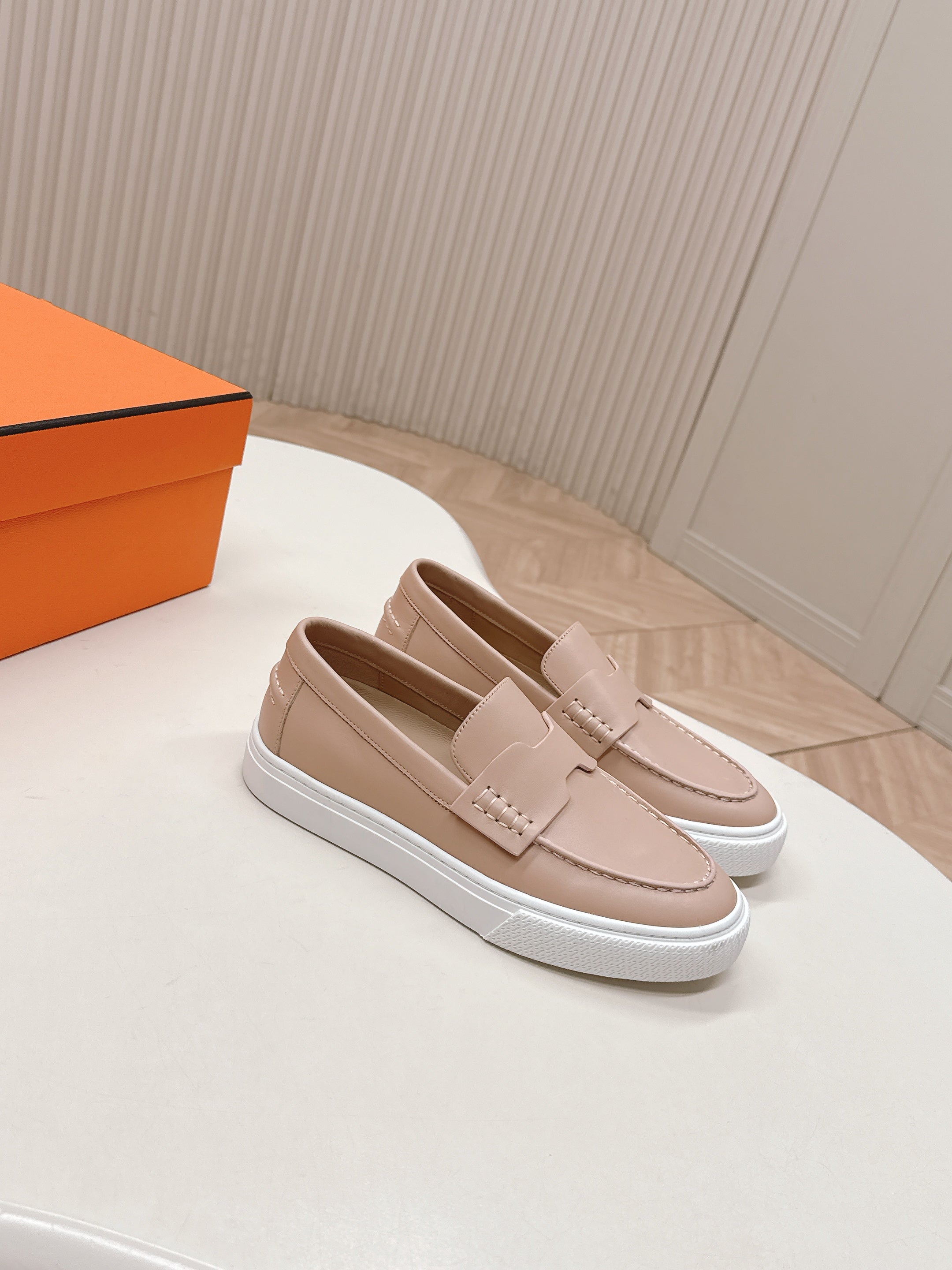 HM 25S SLIP-ON IN SOFT NUDE PINK LAMBSKIN、mysite、Cacoeks