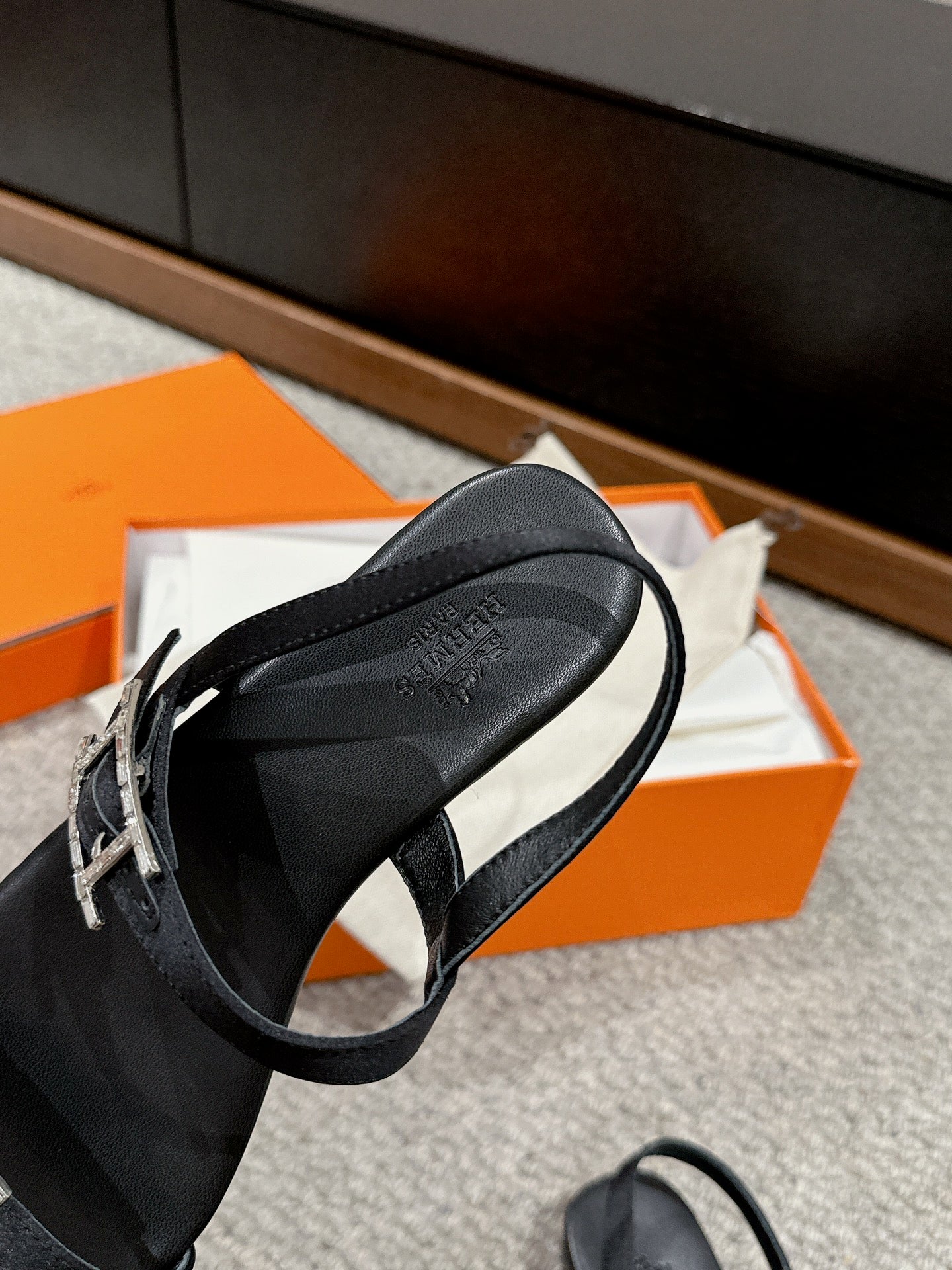 BUCKLE SANDAL BLACK CALFSKIN、mysite、Cacoeks