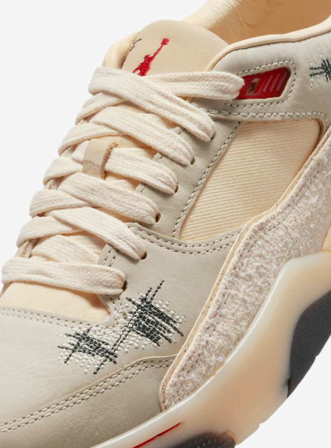 Air Jordan Flight Court Who Decides War Coconut Milk、JORDAN、Cacoeks