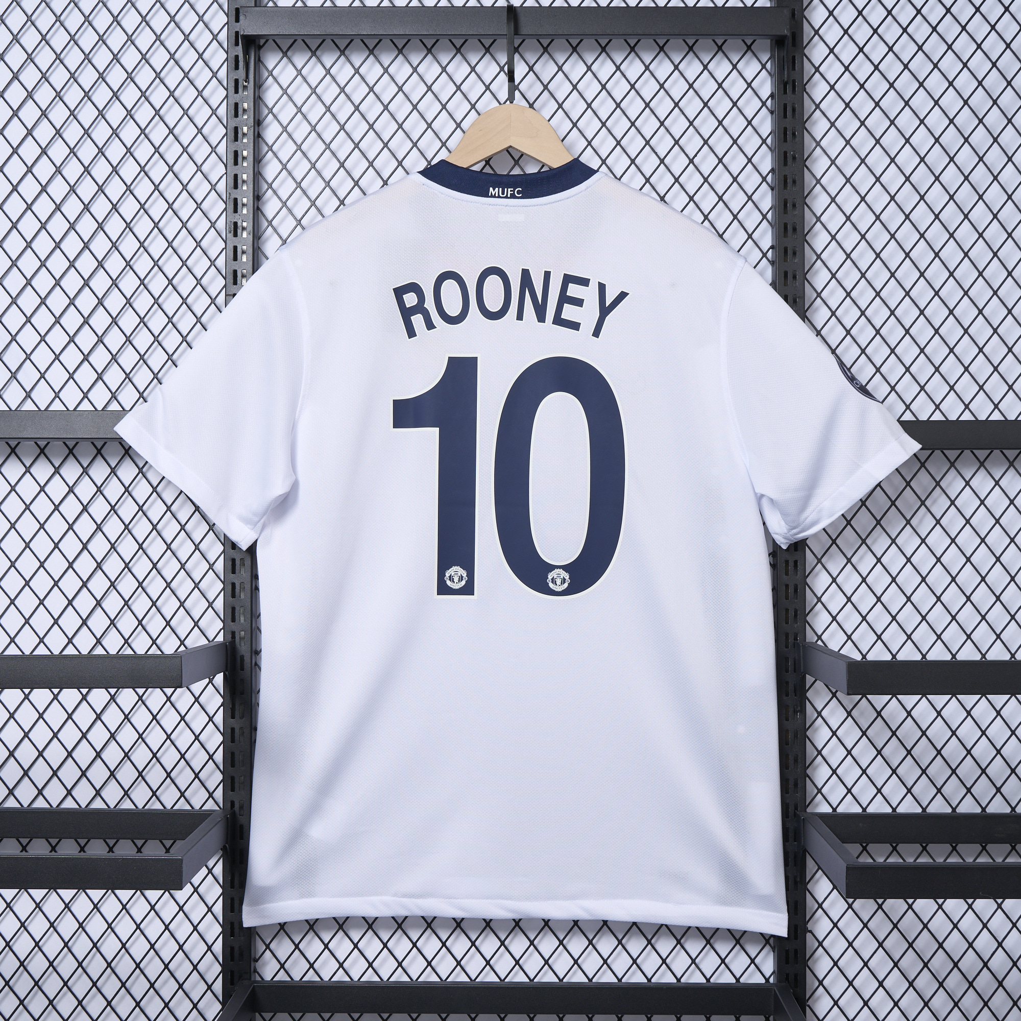 ManixJersey.com | Retro Manchester United 08-09 Away Jersey -Customize Name, Number and Patch | Worldwide Shipping