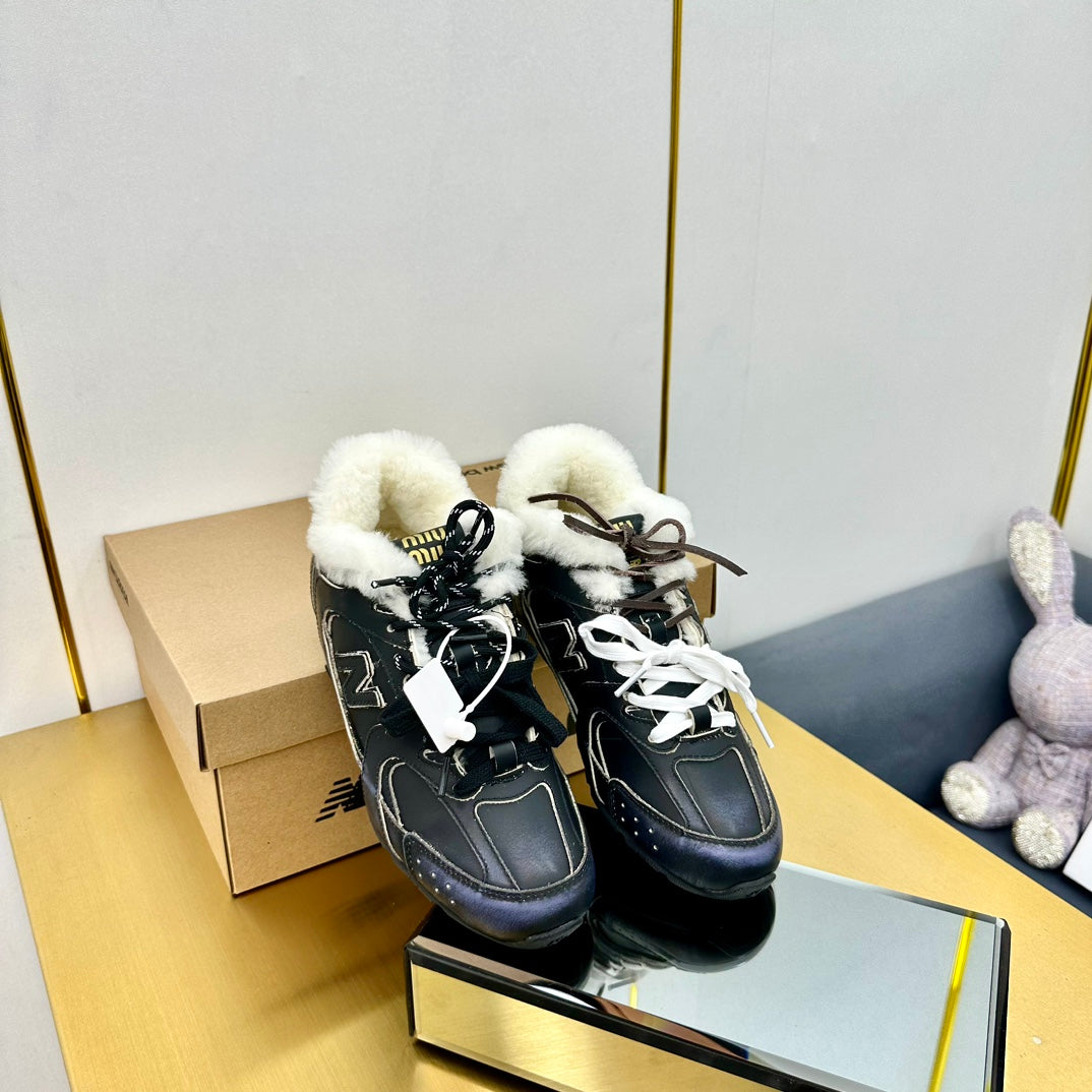 MIUXNB 530 SNEAKERS IN BLACK CALFSKIN SHEARLING、mysite、Cacoeks
