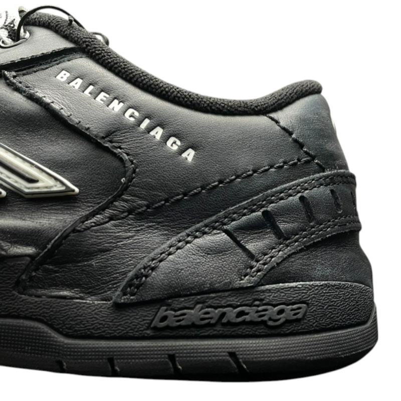 Balenciaga Hamptons Sneaker in Black、mysite、Cacoeks