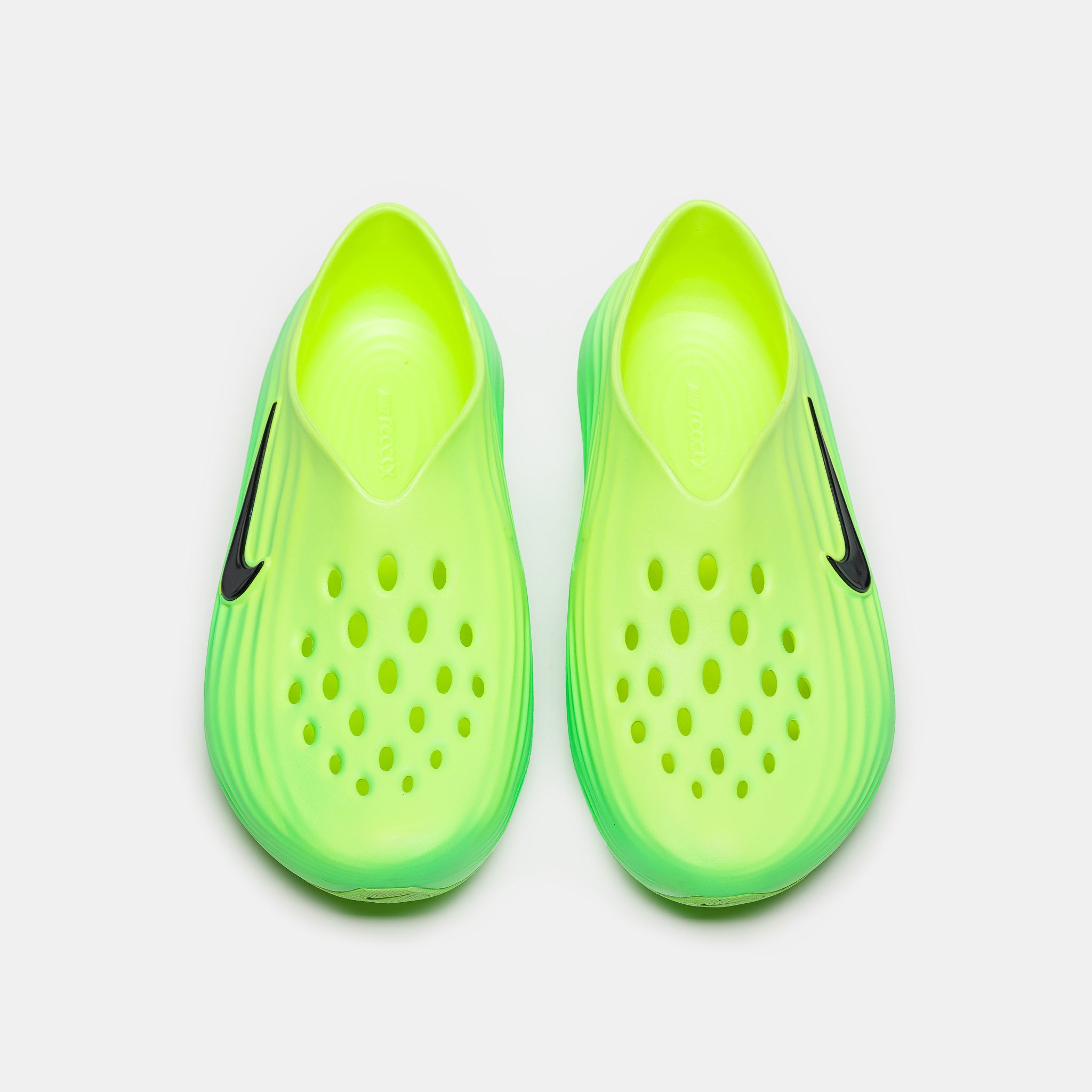ReactX Rejuven8 Clog in Green Strike/Black/Volt
