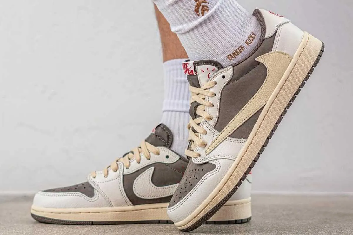 【リーク】Travis Scott × Nike Air Jordan 1 Low "Reverse Mocha" 抽選/定価/販売店舗まとめ 24枚目