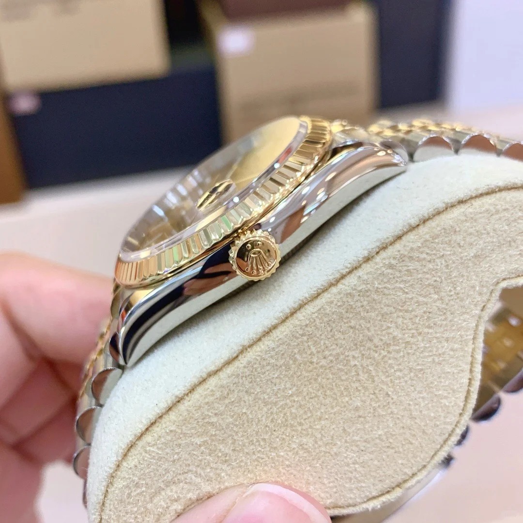 兼职  林炎: luxecystore