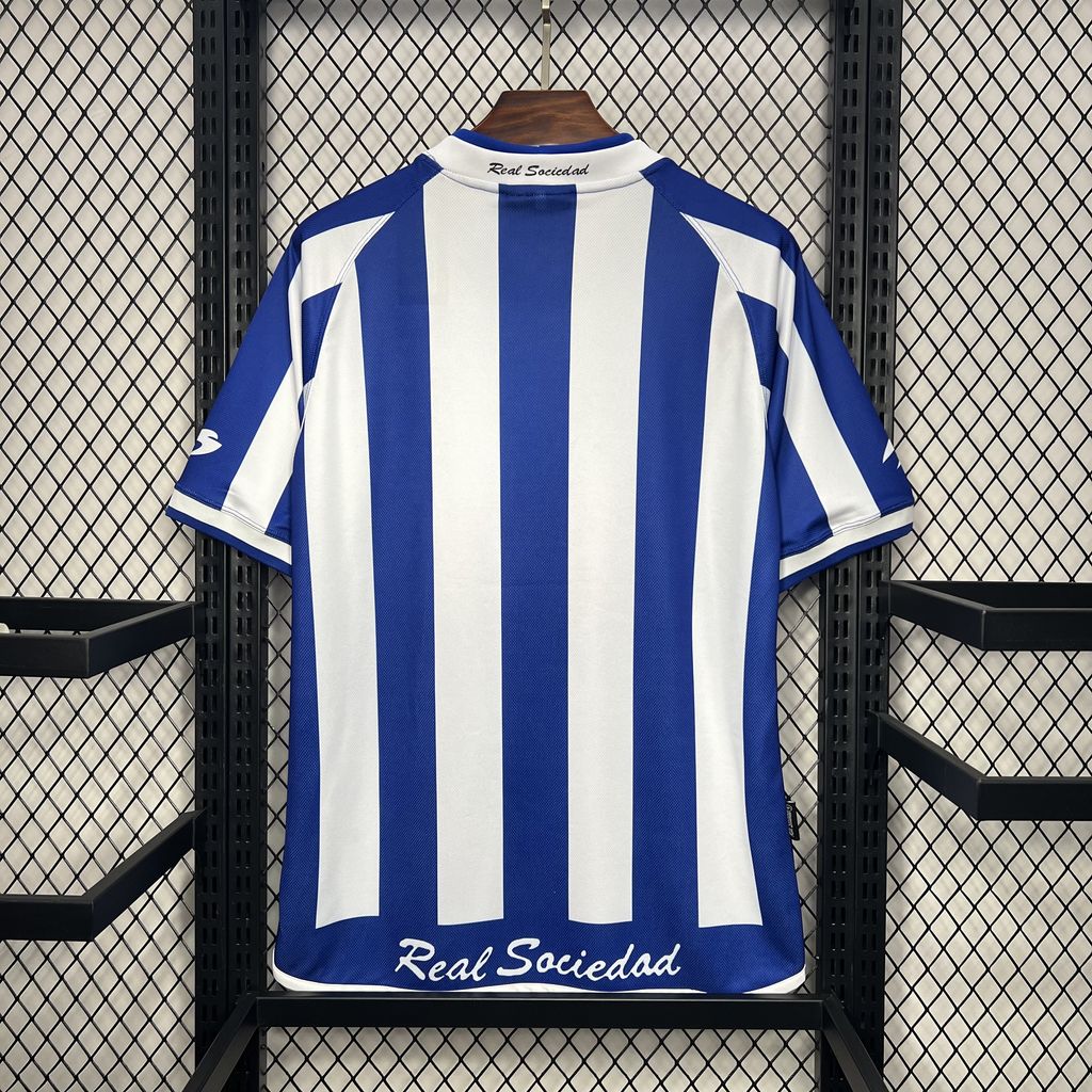 GlobeJersey-Retro Real Sociedad 2002-03 Home Jersey