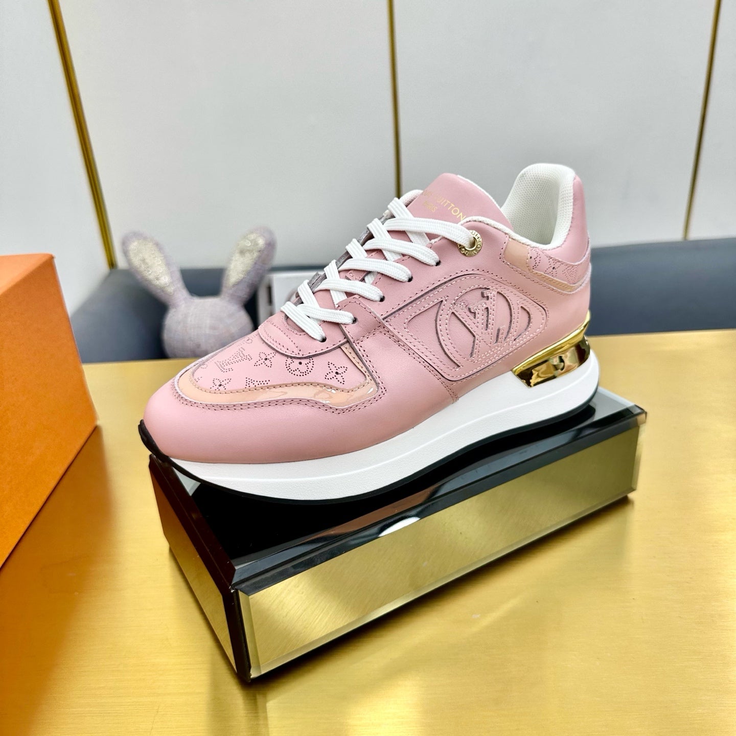 NEO RUN AWAY SNEAKER IN ROSE PINK CALFSKIN、mysite、Cacoeks