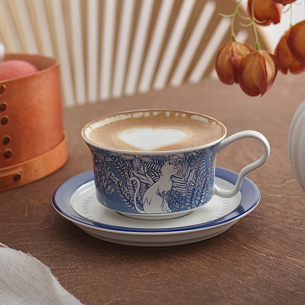 GEEK BAR-https://www.hot-toy.com/