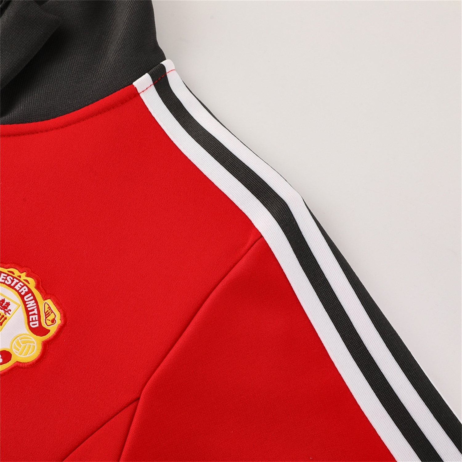 foot-Manchester United 24-25 Throwback Jacket Training Tracksuit - Red Jackets & Grey Pants