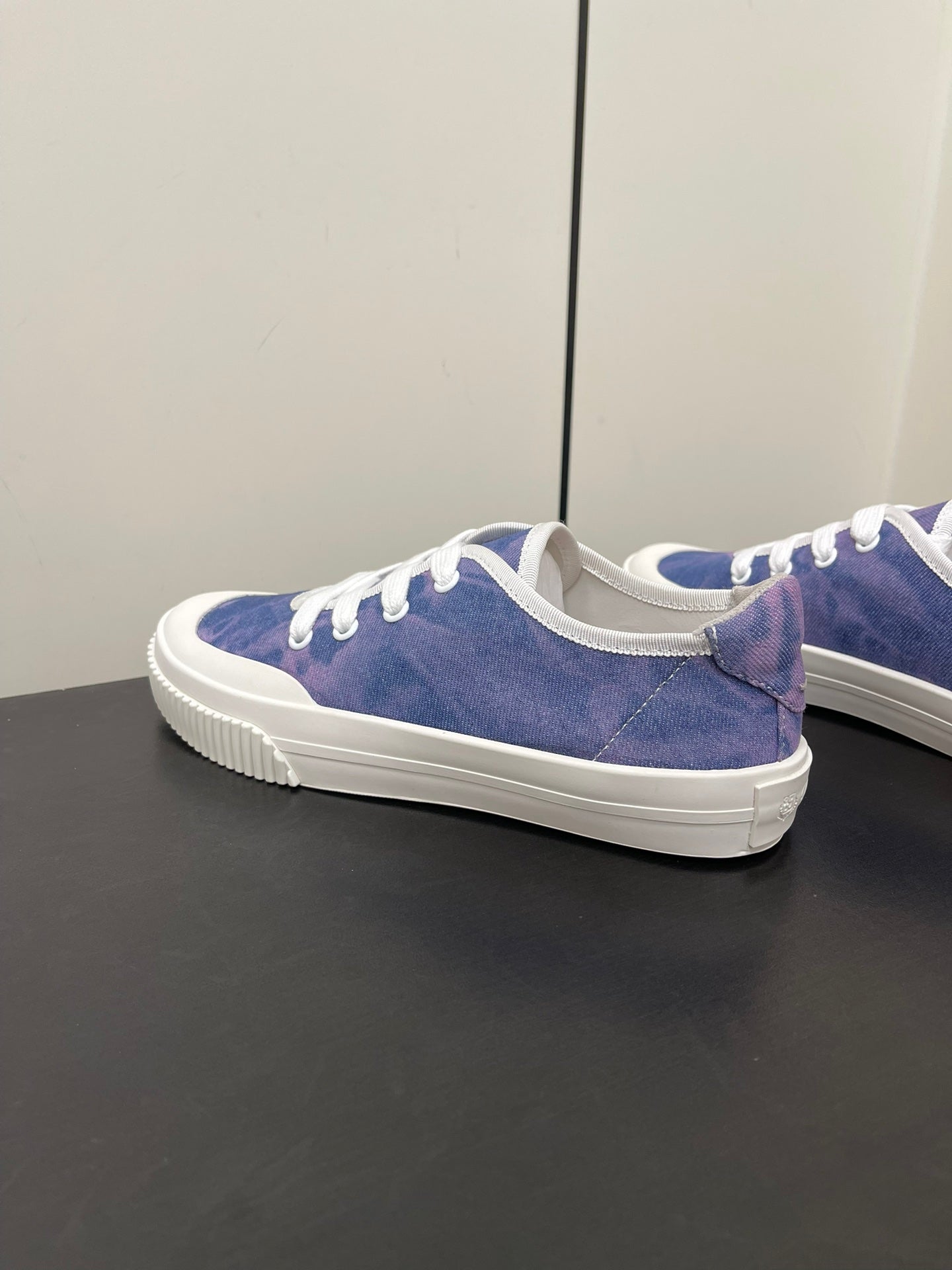LP CLASSIC BISCUIT SNEAKER LAPIS CALFSKIN、mysite、Cacoeks