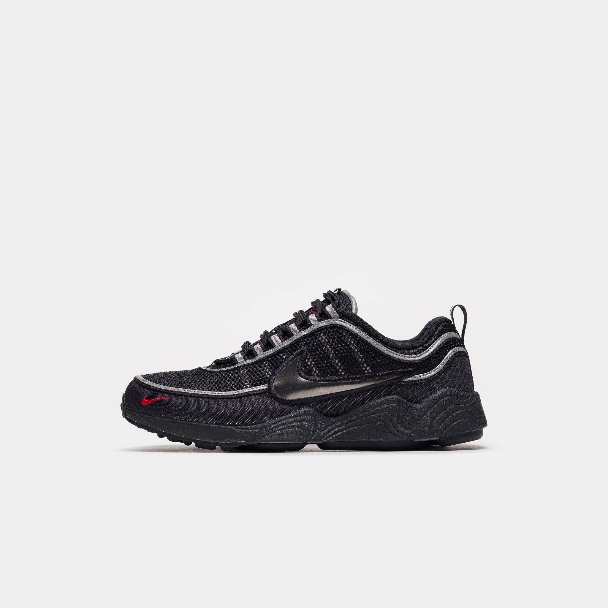 Air Zoom Spiridon SP Sneaker in Black/Metallic Silver/Sport Red