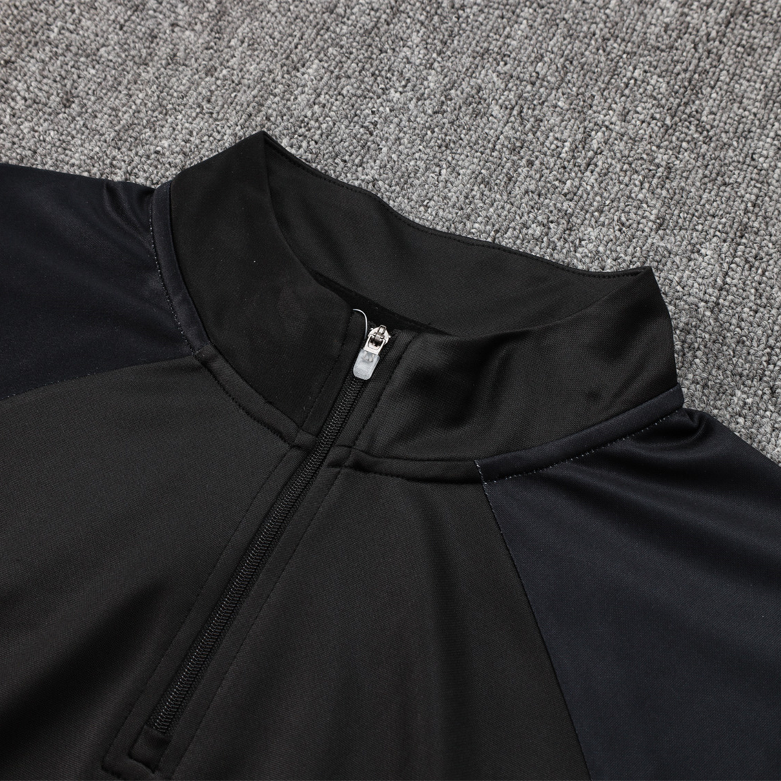 ManixJersey.com | Manchester United 24-25 Originals LFSTLR Long Sleeve Training Set - Black -Customize Name, Number and Patch | Worldwide Shipping