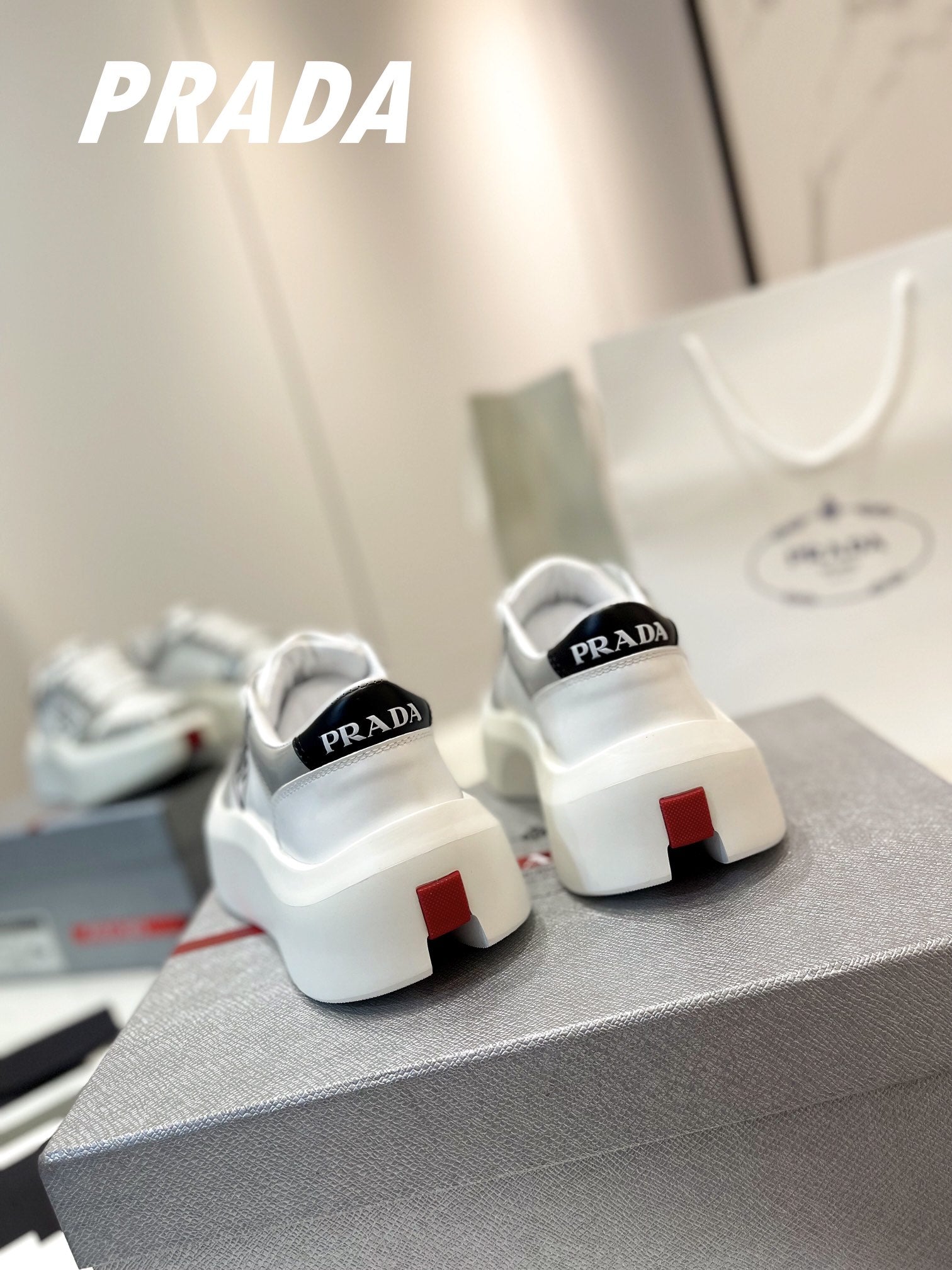 PRA DOWNTOWN THICK-SOLE SNEAKERS WHITE AND GRAY CALFSKIN、mysite、Cacoeks