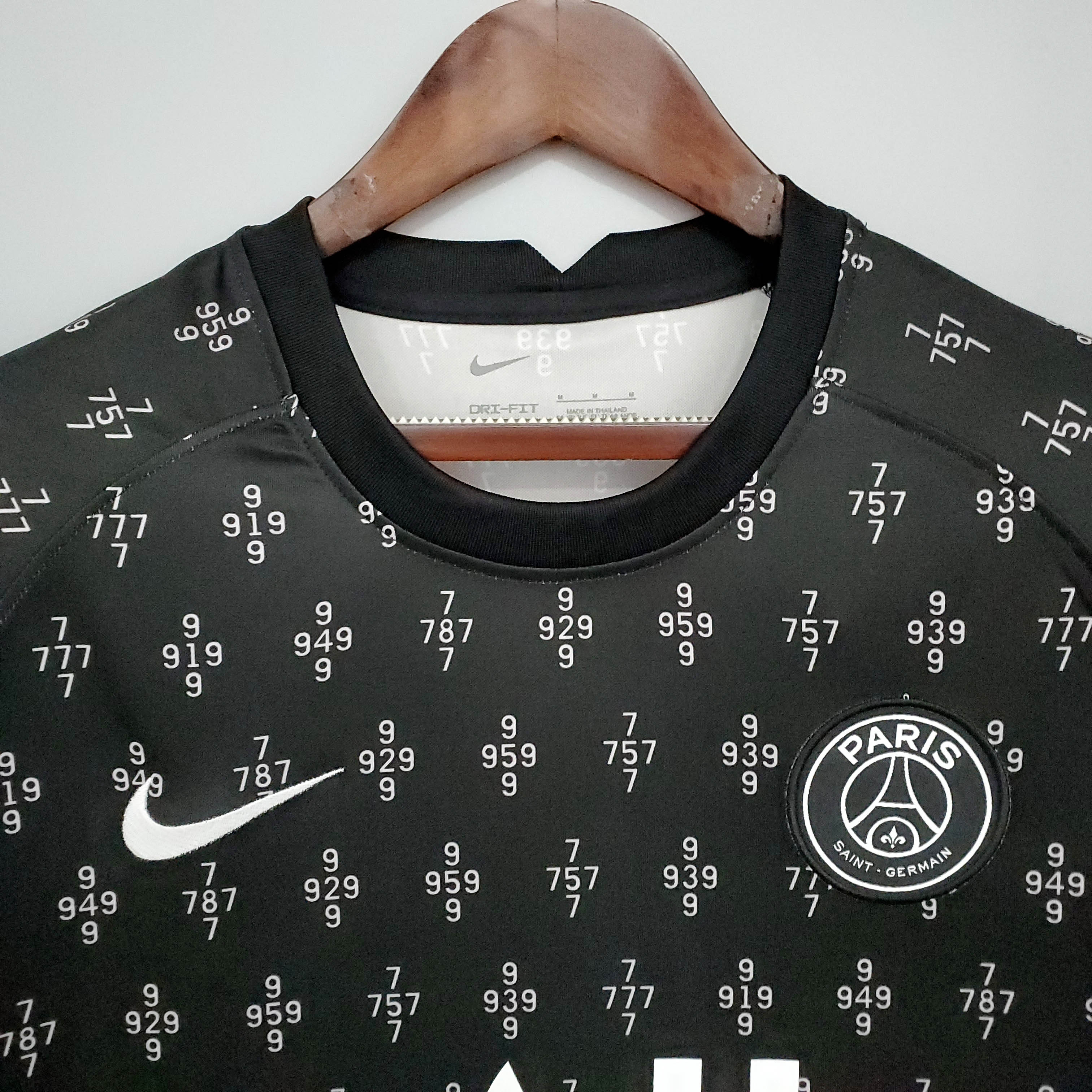 2021/2022 Psg Paris Saint-Germain Training Wear Black:football jersey mysite: unitedjerseyfootball 邓江浪:football