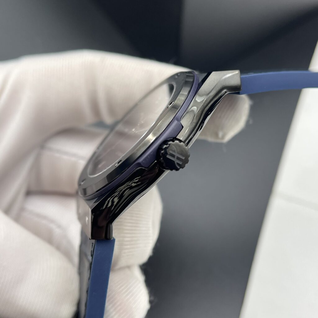 Đồng Hồ Hublot Classic Fusion Super Fake 11 Màu Xanh Blue 42mm (1)
