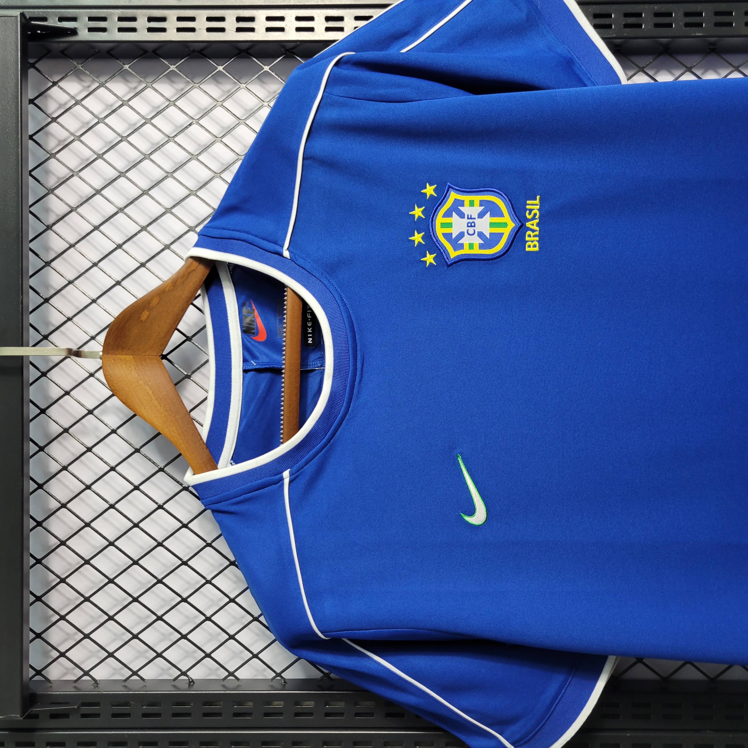 GlobeJersey-Retro Brazil 1998 Away Stadium Jersey