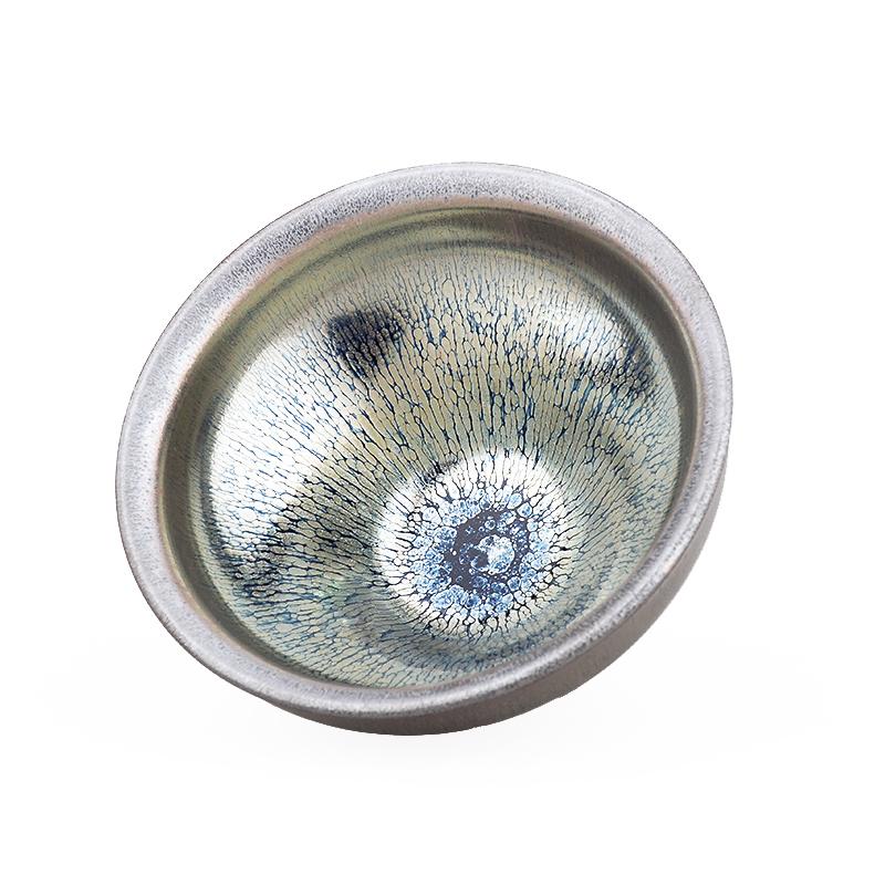 GEEK BAR-https://www.hot-toy.com/