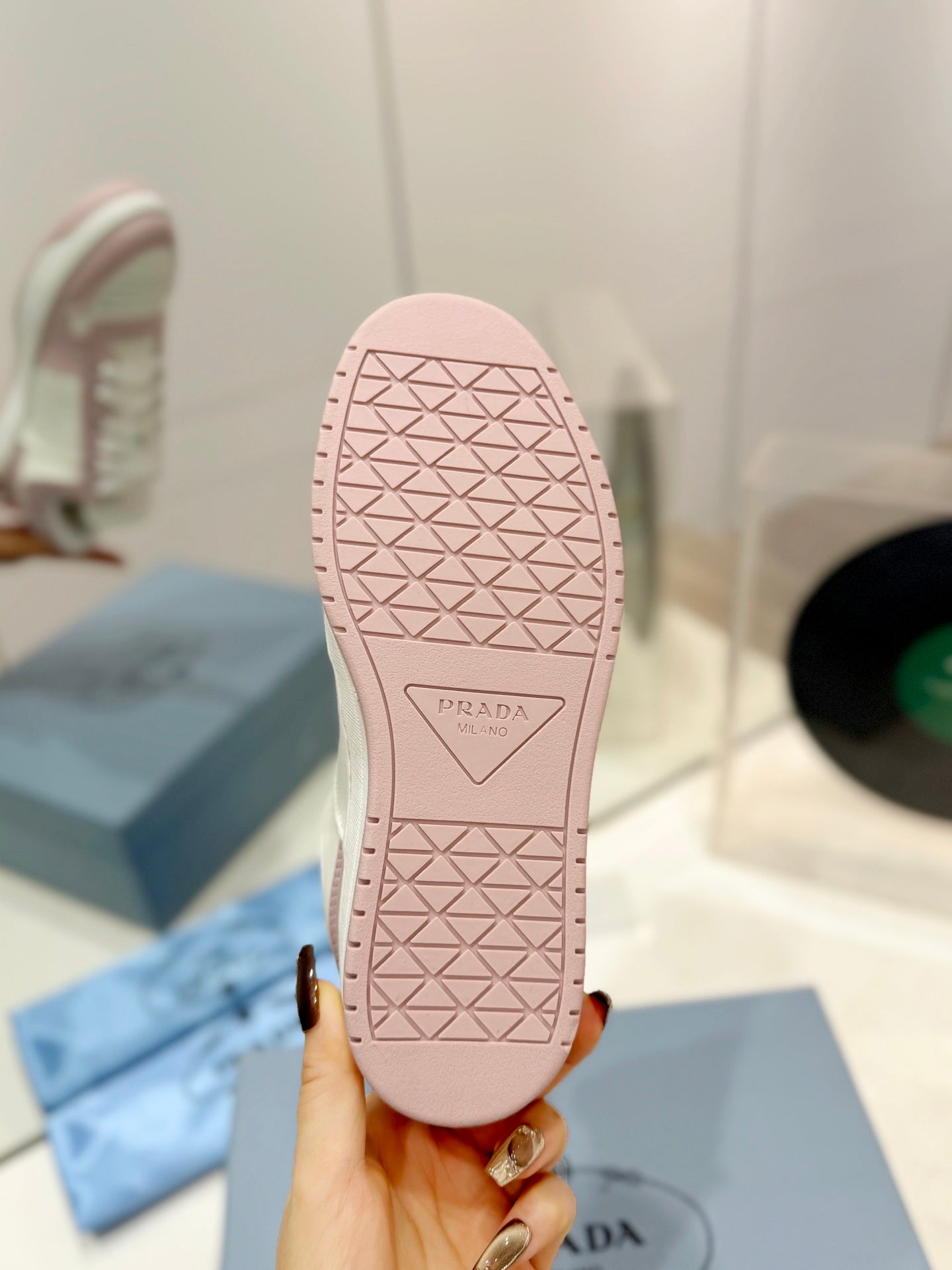 PRA DOWNTOWN PERFORATED SNEAKERS WHITE AND BLUSH CALFSKIN、mysite、Cacoeks