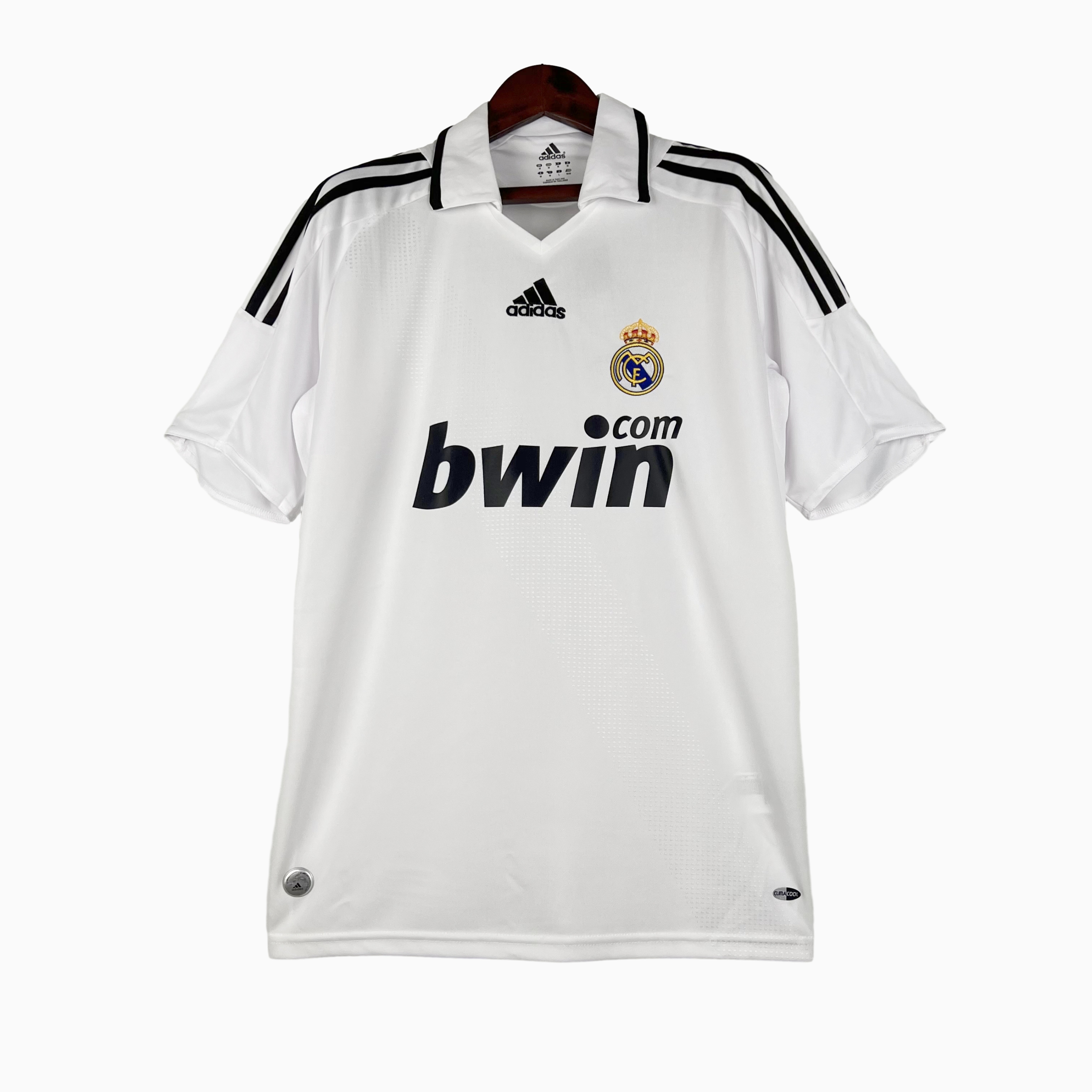 JerseysGala.com | Retro Real Madrid 08-09 Home Stadium Jersey -Customize Name, Number and Patch | Worldwide Shipping
