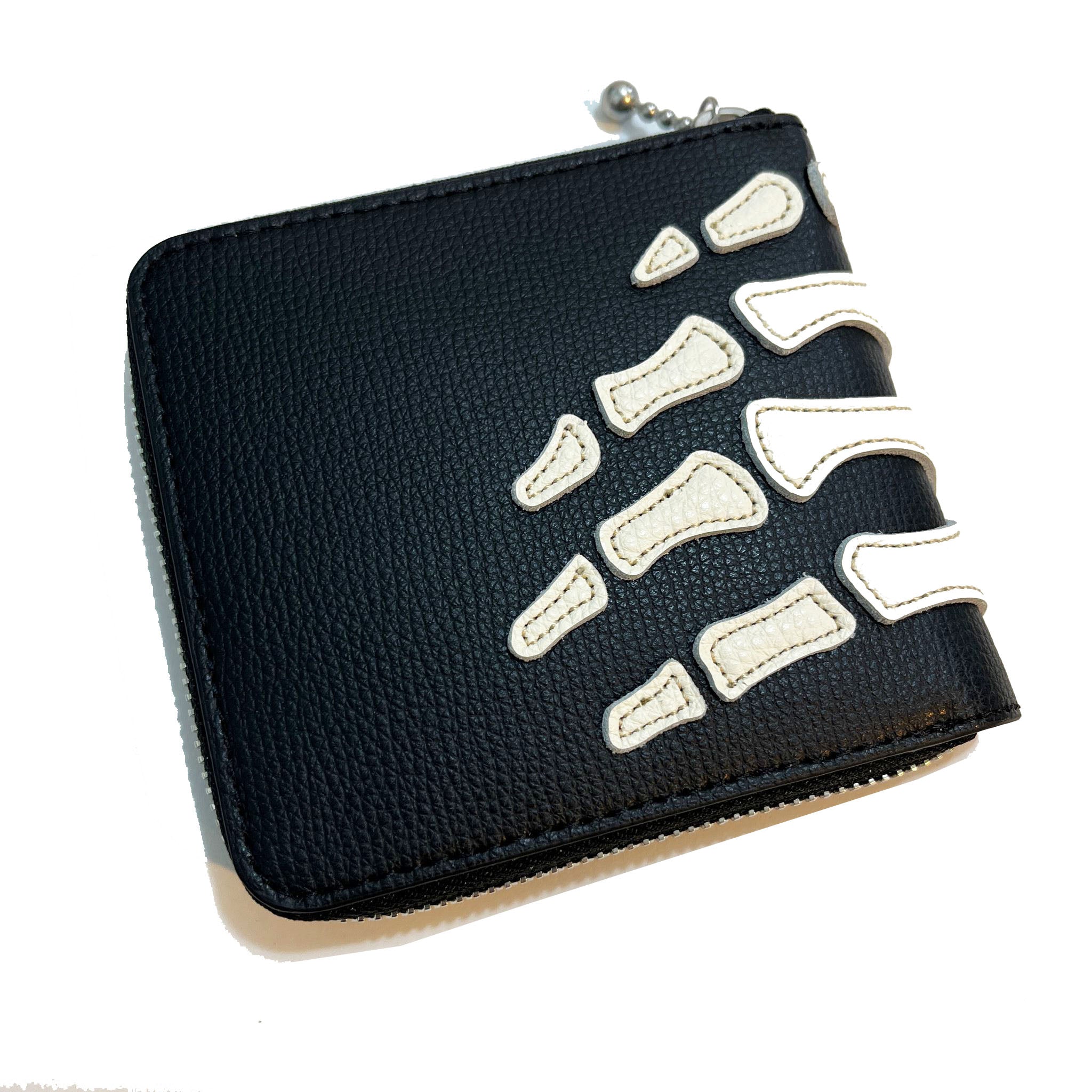 KAPITAL THUMBS UP BONE HAND ZIP WALLET  K2503XG522   Black 