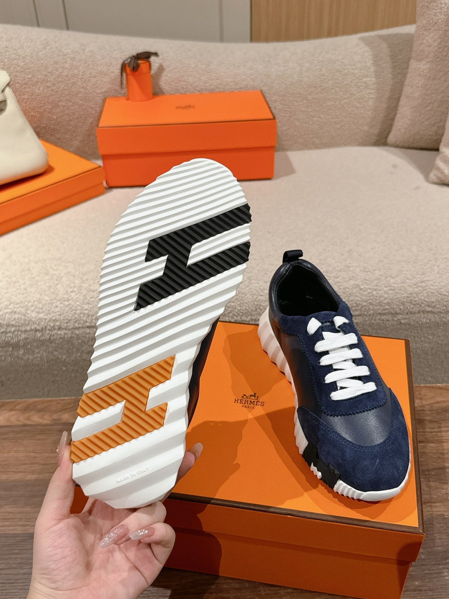 MAINLAND SNEAKER IN NAVY BLUE SUEDE AND CALFSKIN 959296、mysite、Cacoeks