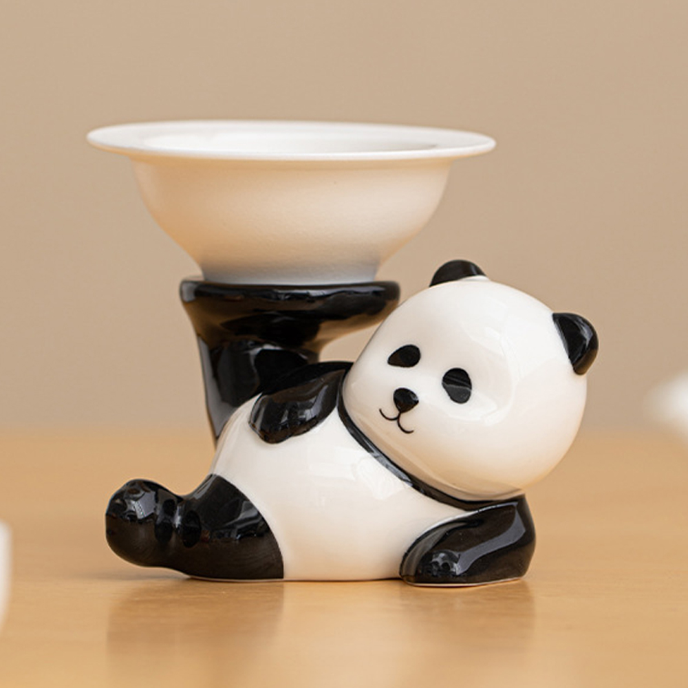 GEEK BAR-https://www.hot-toy.com/