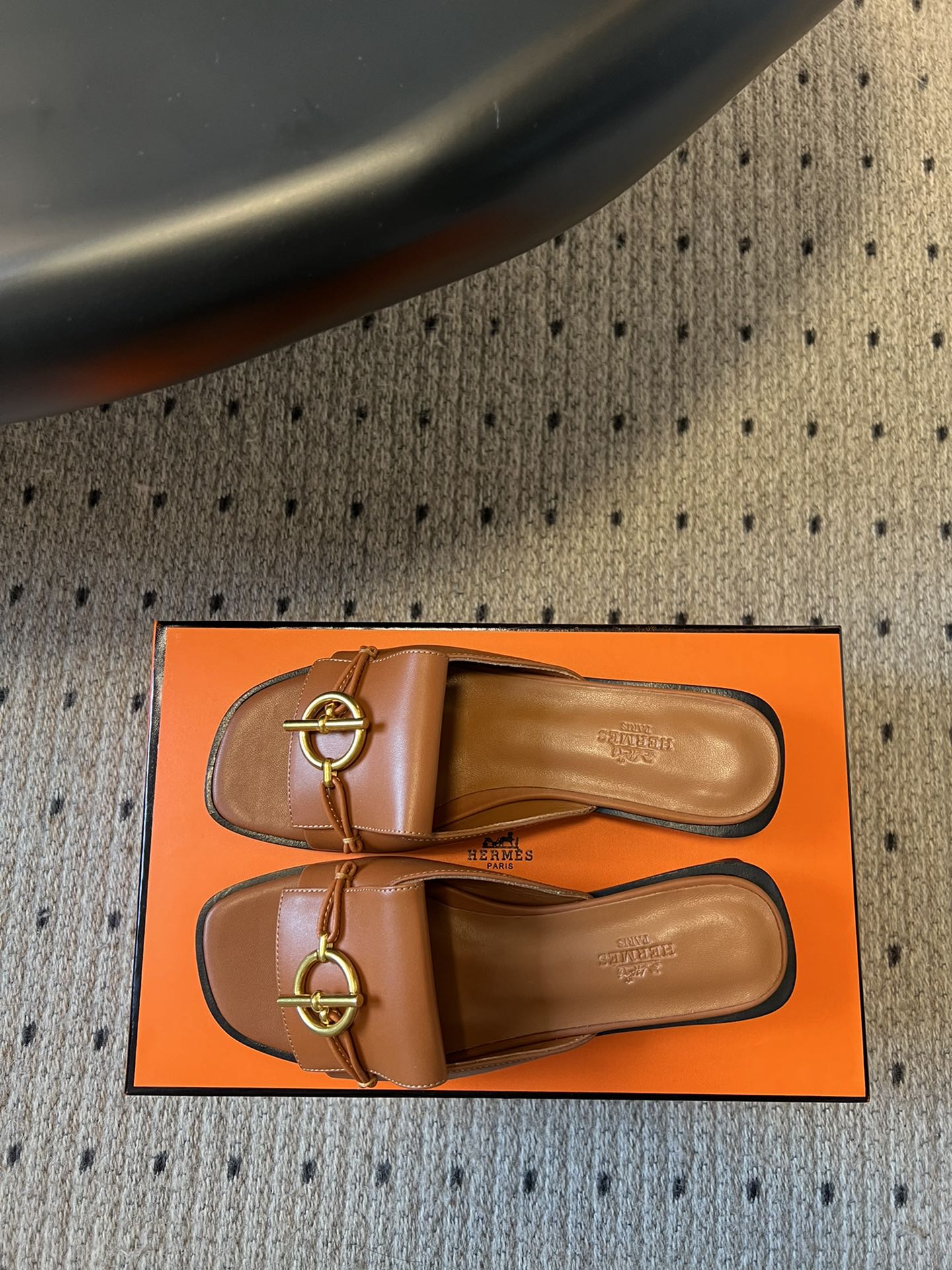 ILOT FLAT SANDAL IN BRONZE BROWN CALFSKIN、mysite、Cacoeks