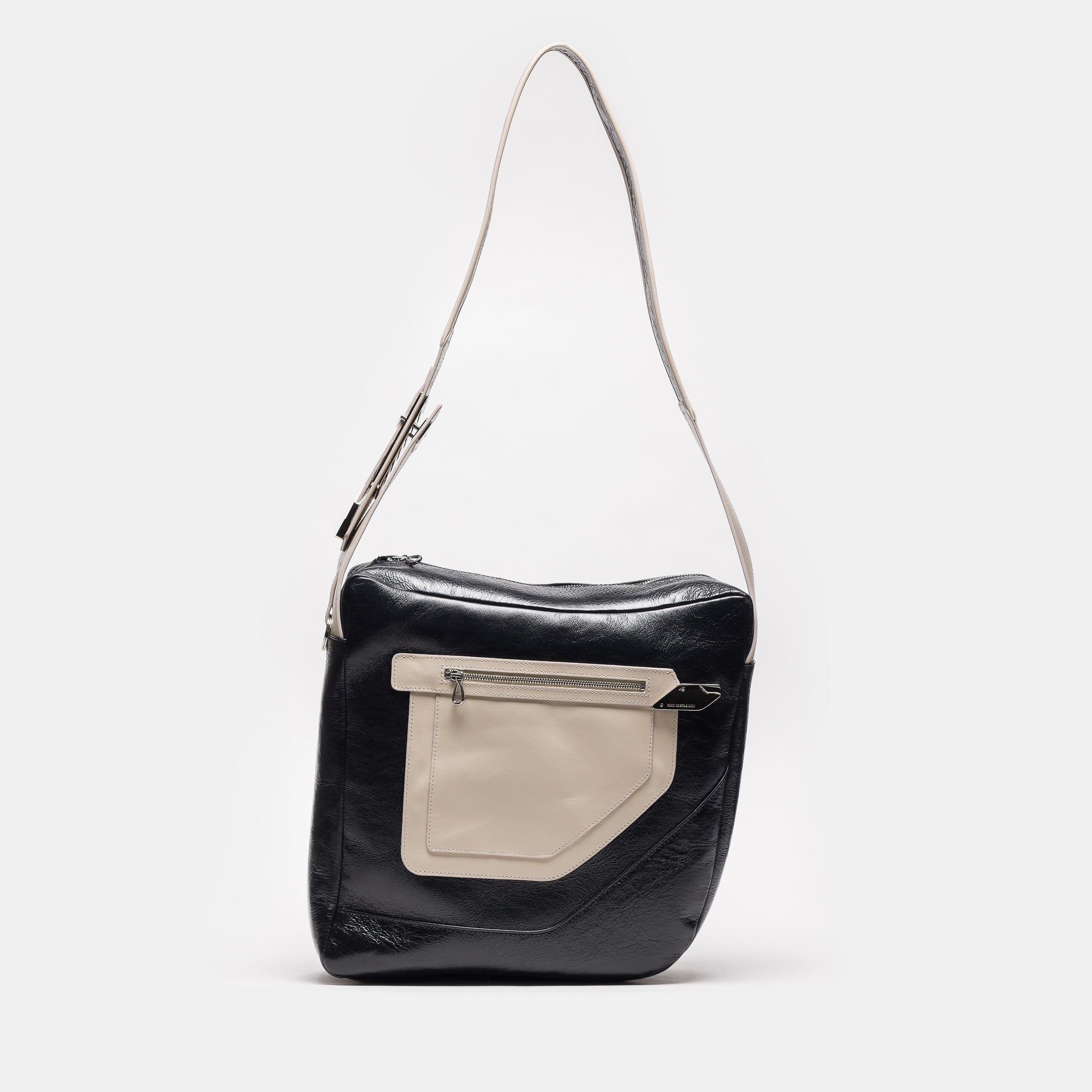 Deultum Leather Bag in Black/Beige