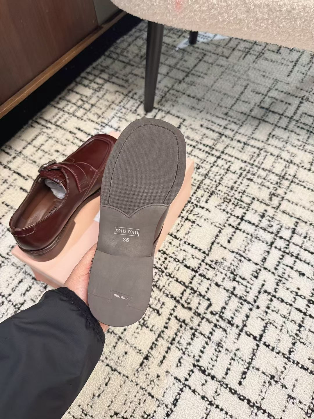 SQUARE TOE OXFORD IN SANGRIA RED SHINY CALFSKIN、mysite、Cacoeks