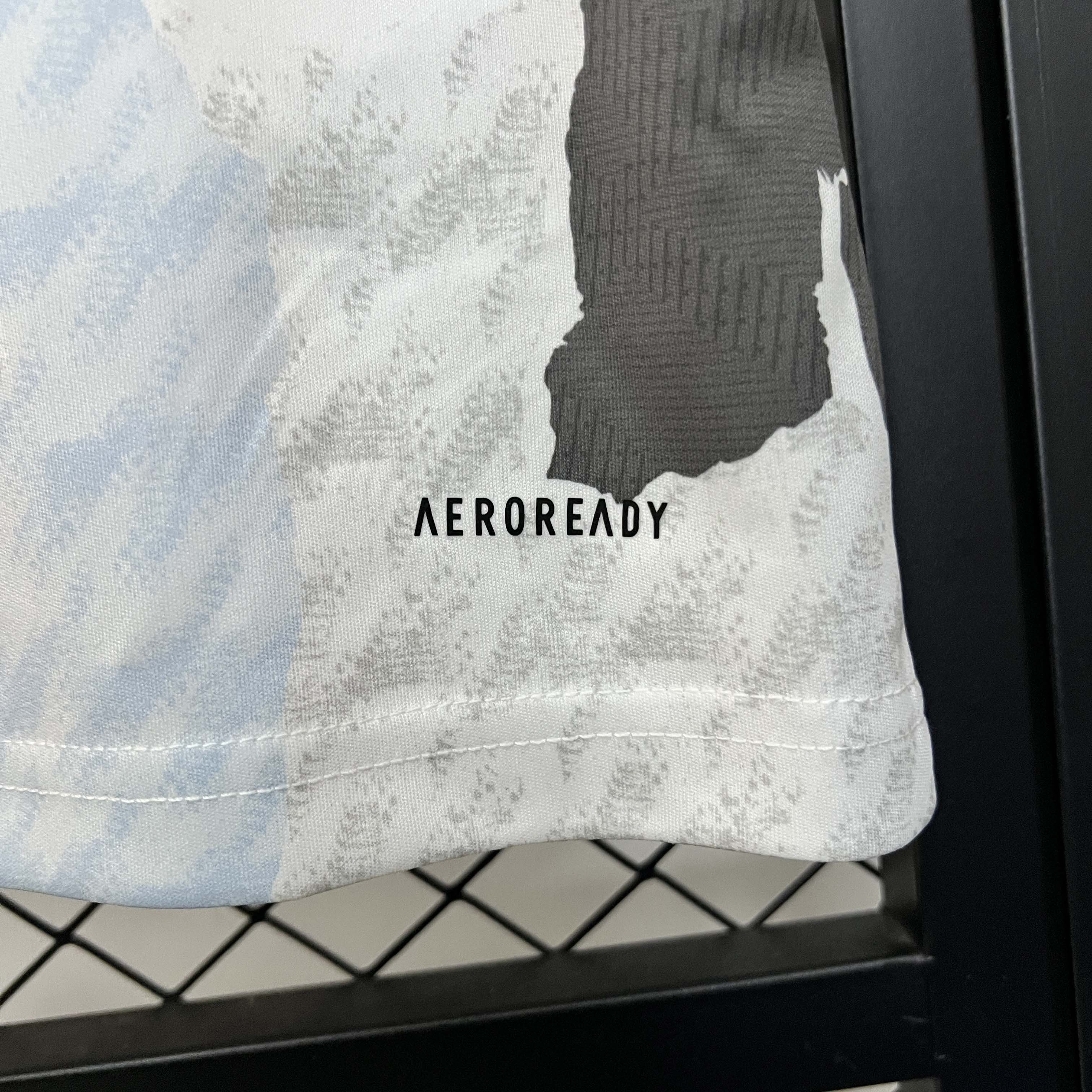 2025/2026 Real Madrid Training Wear Football Shirt 1:1 Thai Quality:football jersey mysite: unitedjerseyfootball 邓江浪:football