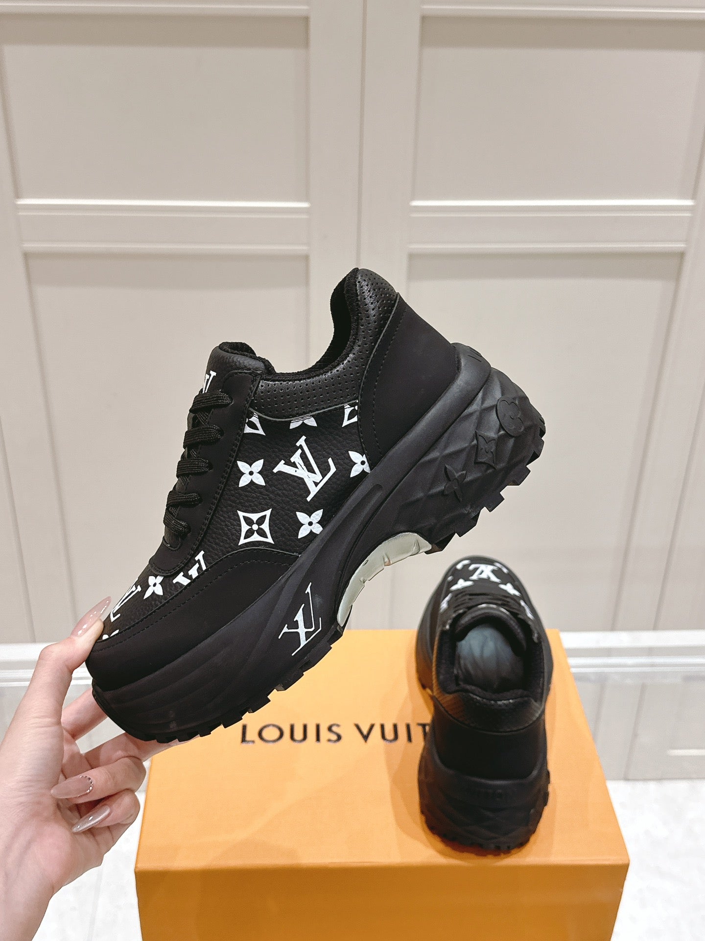 RUN AWAY SNEAKER IN BLACK MIX WHITE CALFSKIN、mysite、Cacoeks