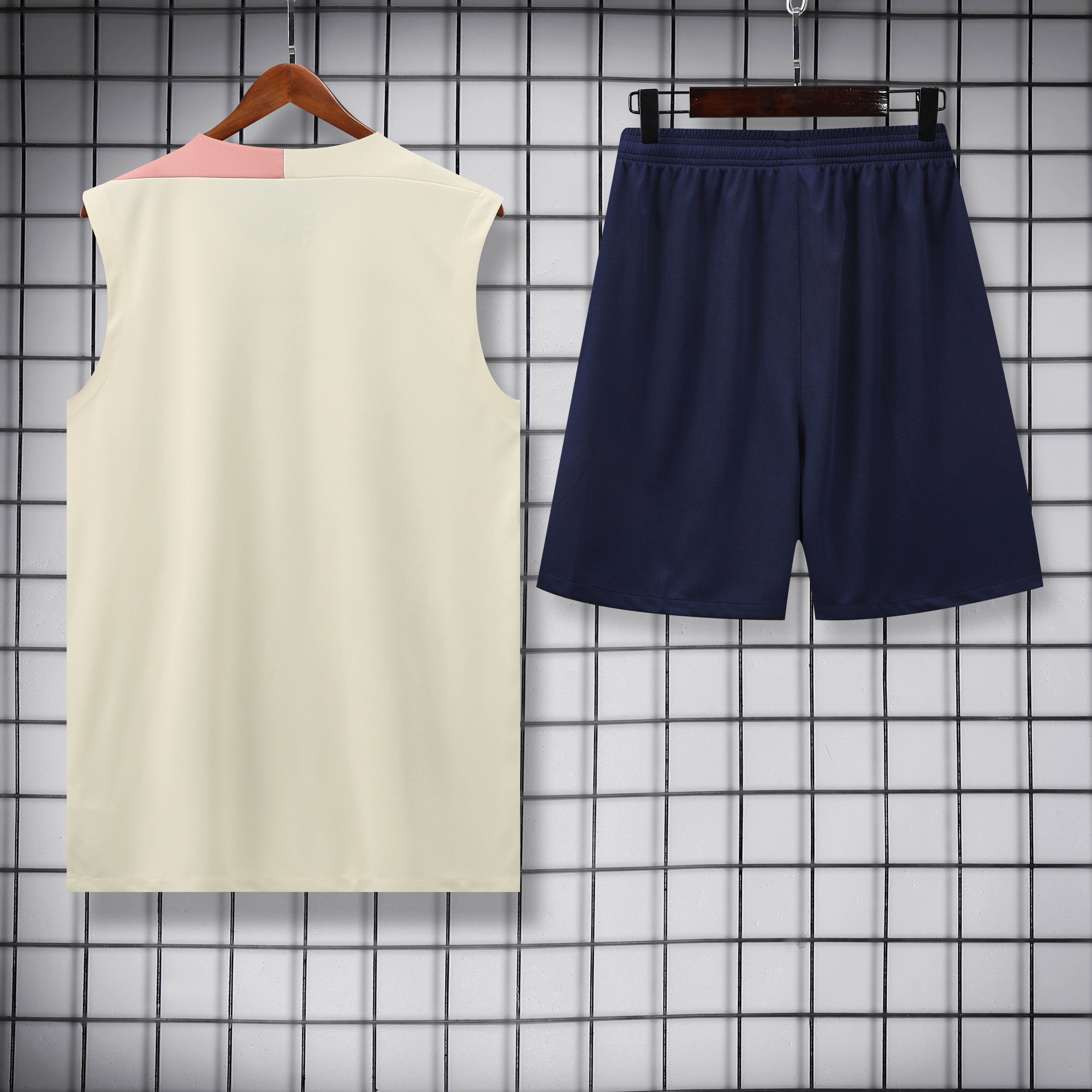 2025/2026 Barcelona Sleeveless Training Wear Set Beige Football Shirt 1:1 Thai Quality:football jersey mysite: unitedjerseyfootball 邓江浪:football