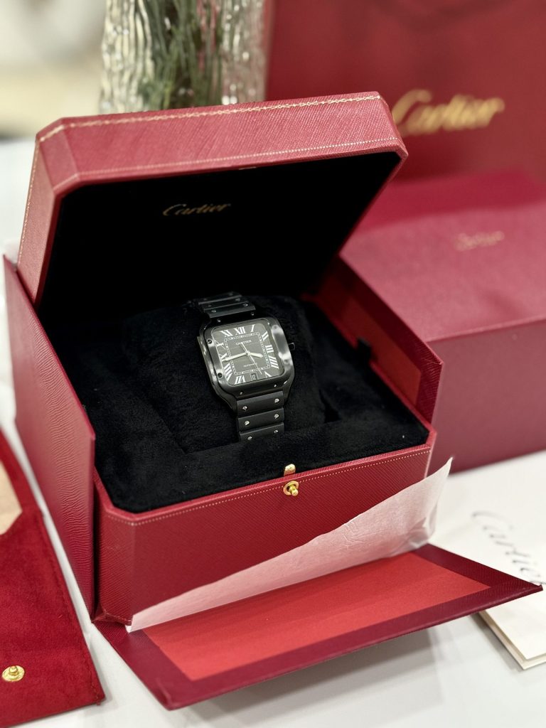 Đồng Hồ Cartier Chế Tác Santos WSSA0039 Màu Đen Dây Cao Su Nhà Máy BV 39 (2)