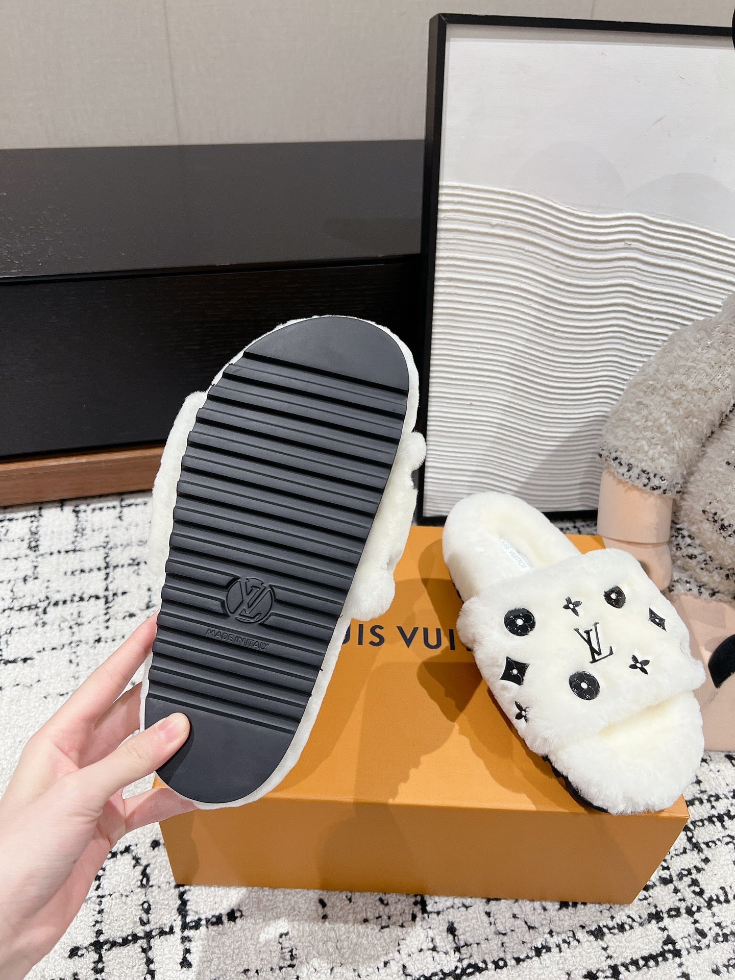 SLIPPER IN WHITE WOOL、mysite、Cacoeks