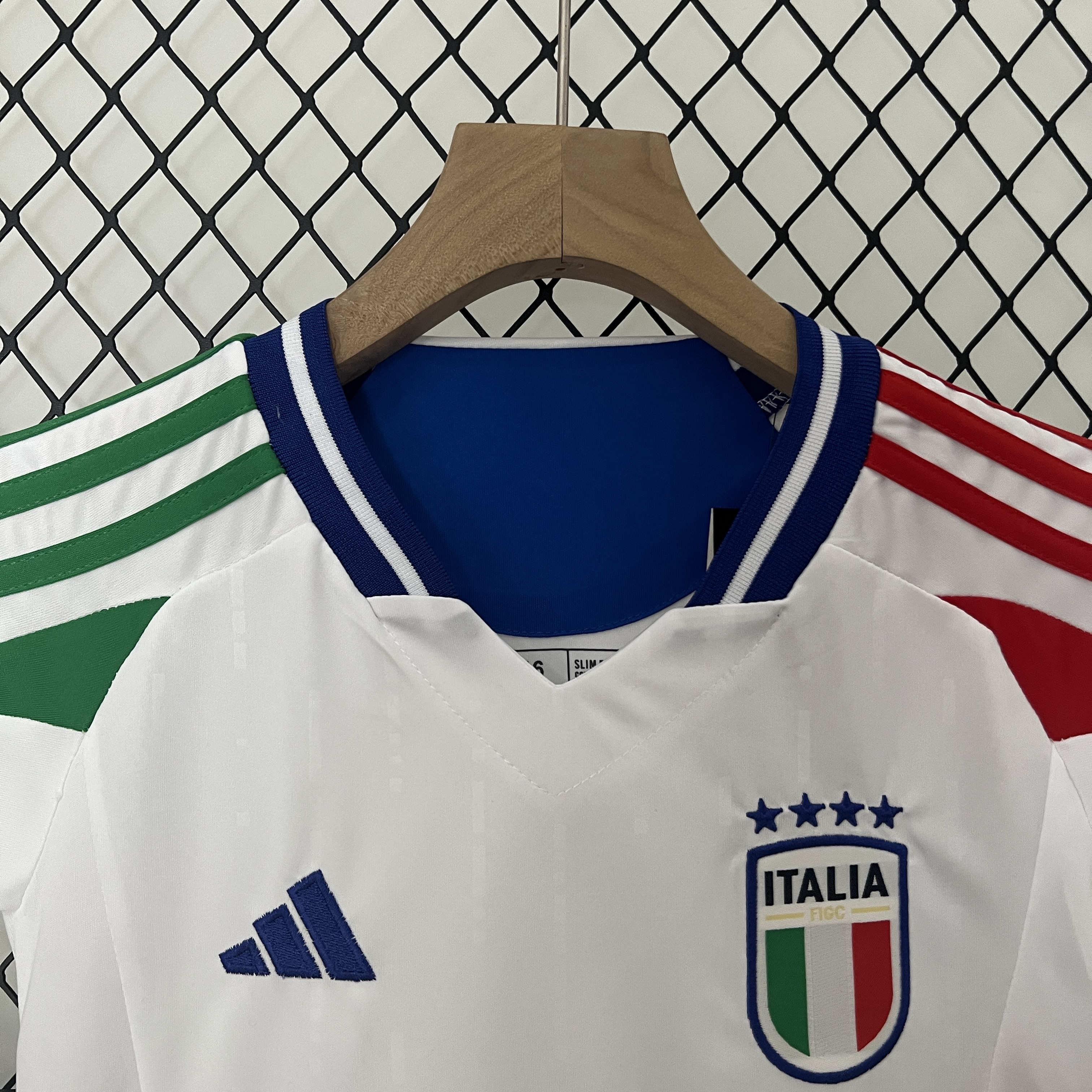 GlobeJersey-Italy 2024 Away Stadium Kids Kit