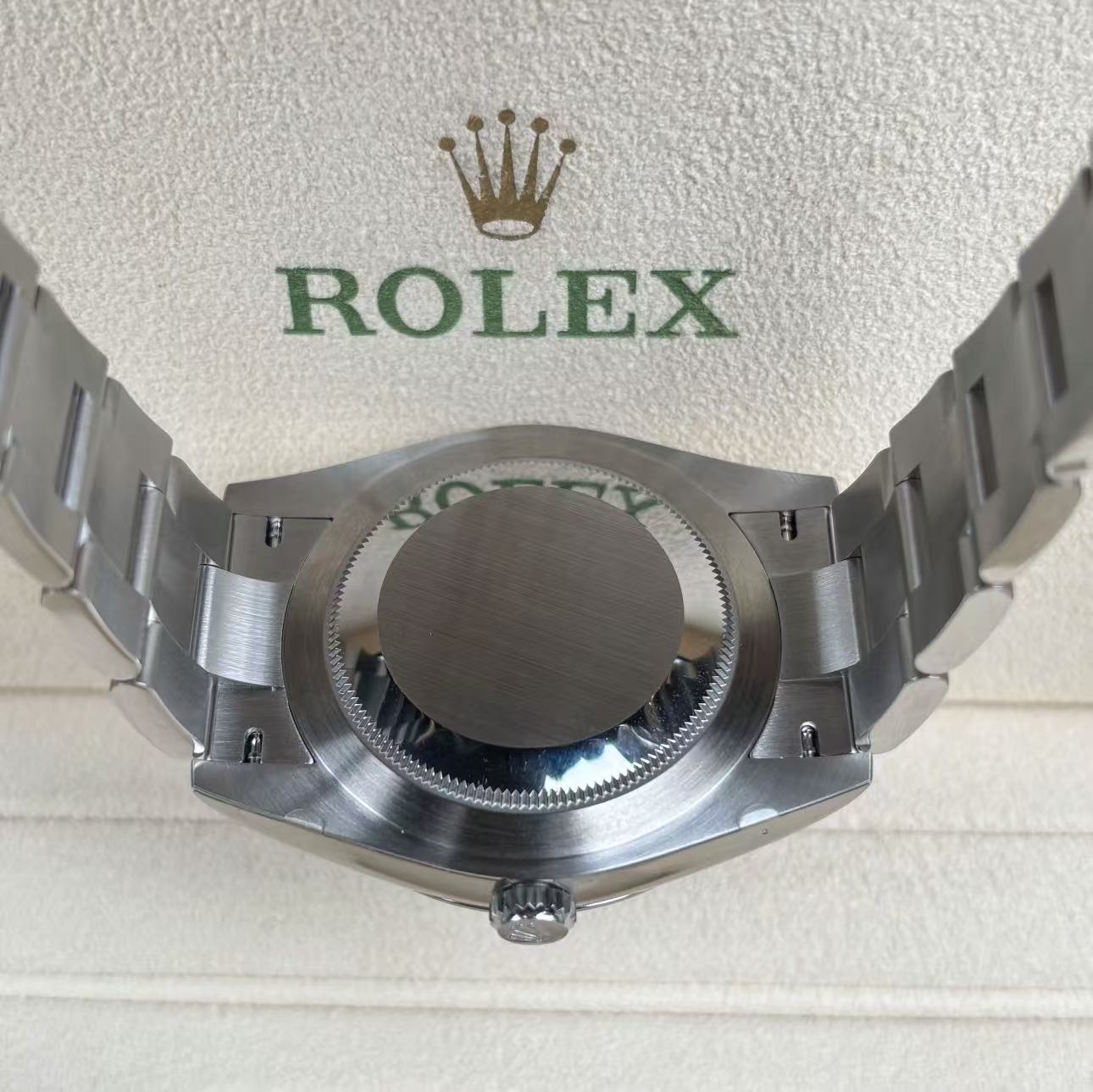 Rolex Oyster Perpetual Super Clone Swiss Replica Watch Ref 134300-0004 3230 Swiss Movement