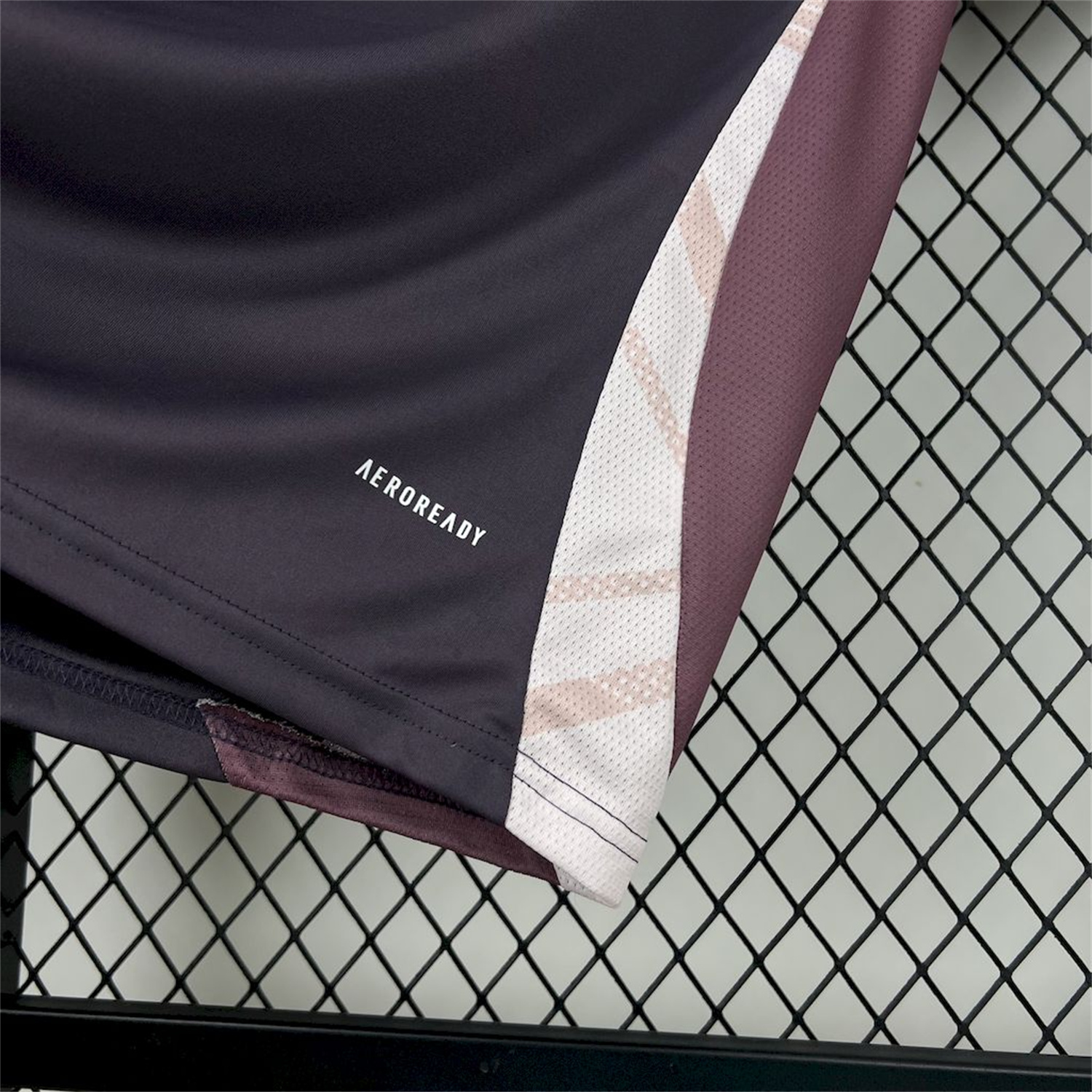 foot-Arsenal 24-25 Deep Purple Training Jersey - Fans Version