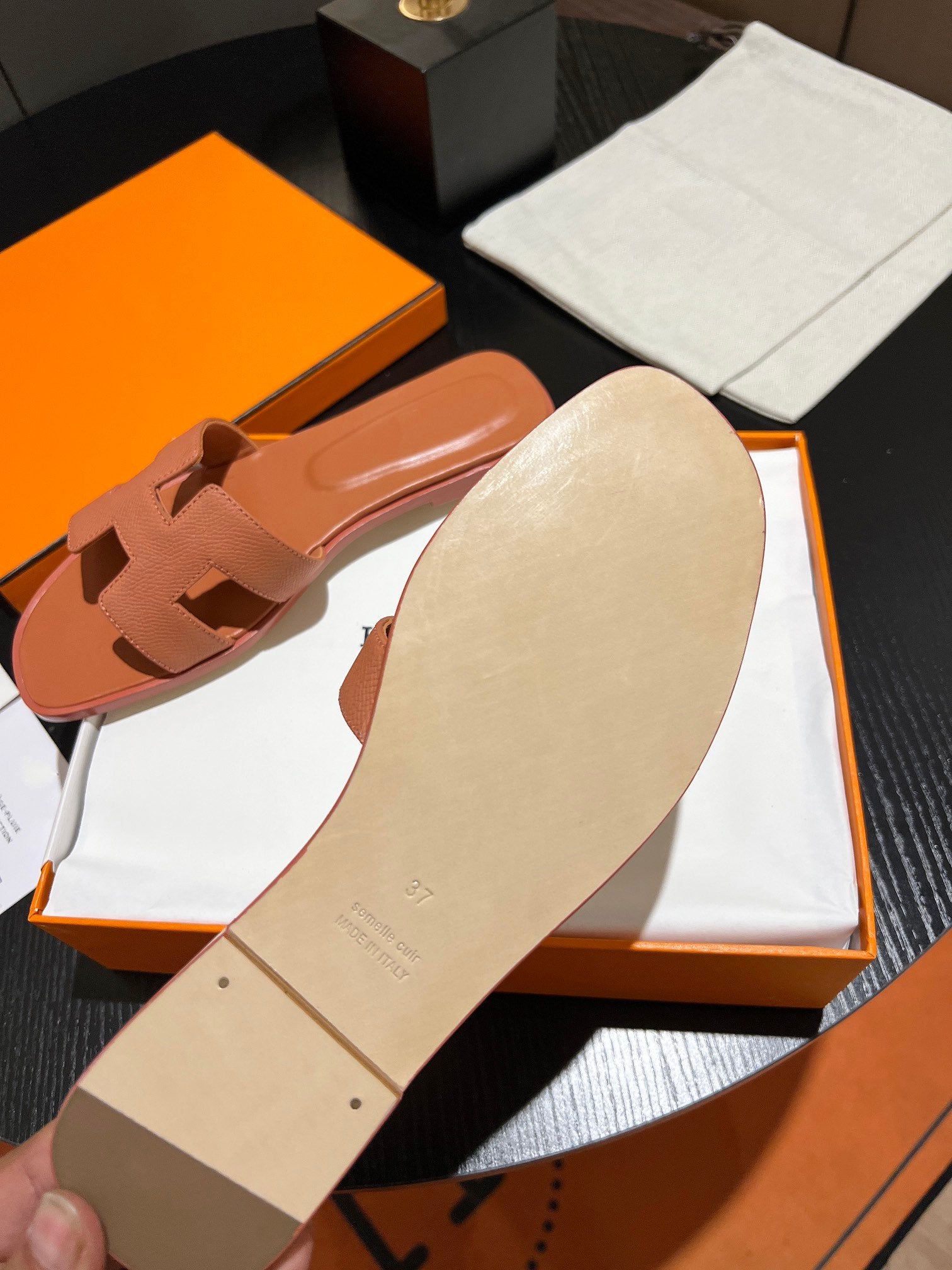 0RAN SANDAL Leather Carrot、mysite、Cacoeks