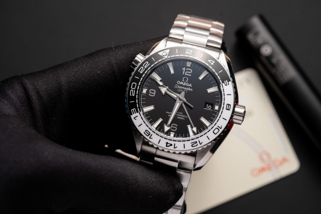 Đồng Hồ Omega Seamaster Planet Ocean 600m Replica 11 (2)