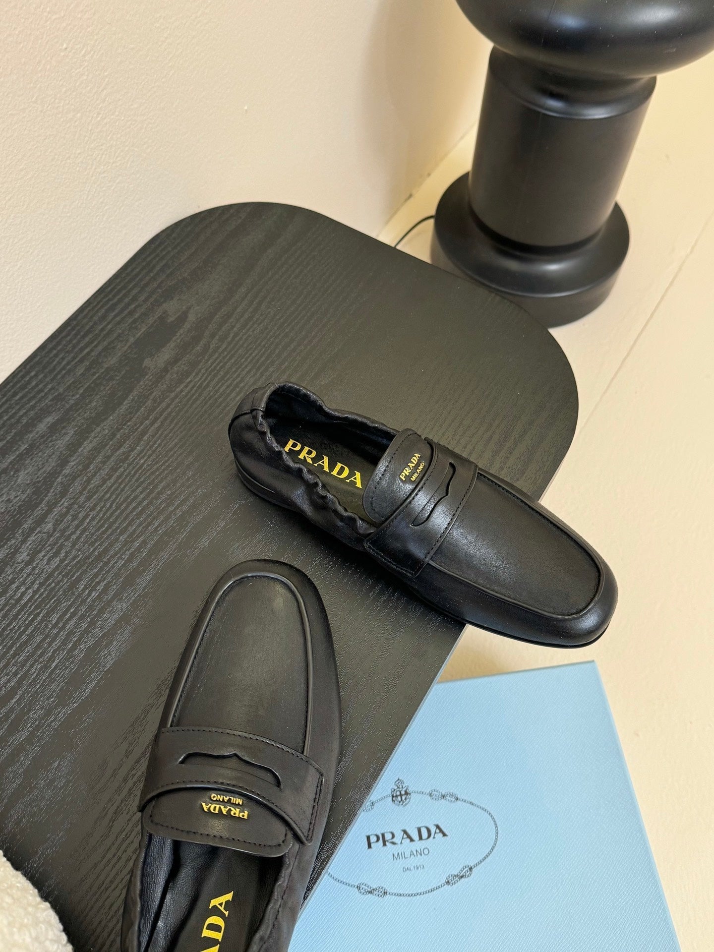 PRADA 25S SHUFFLE LOAFERS IN BLACK CALFSKIN、mysite、Cacoeks