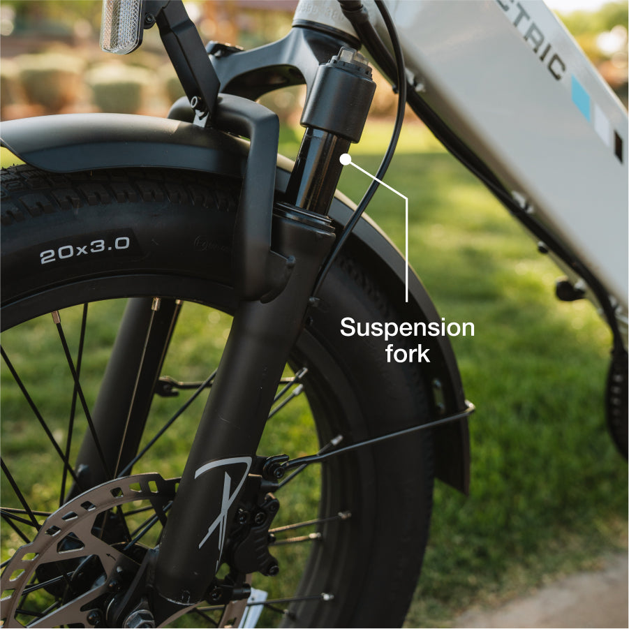 XP4 750 Step-Thru Stratus White + FREE LevelUp Rack, Comfort Seat, Suspension Seat Post, Elite Headlight, Bike Lock ($356 Value)、mySite、bearsvspackers