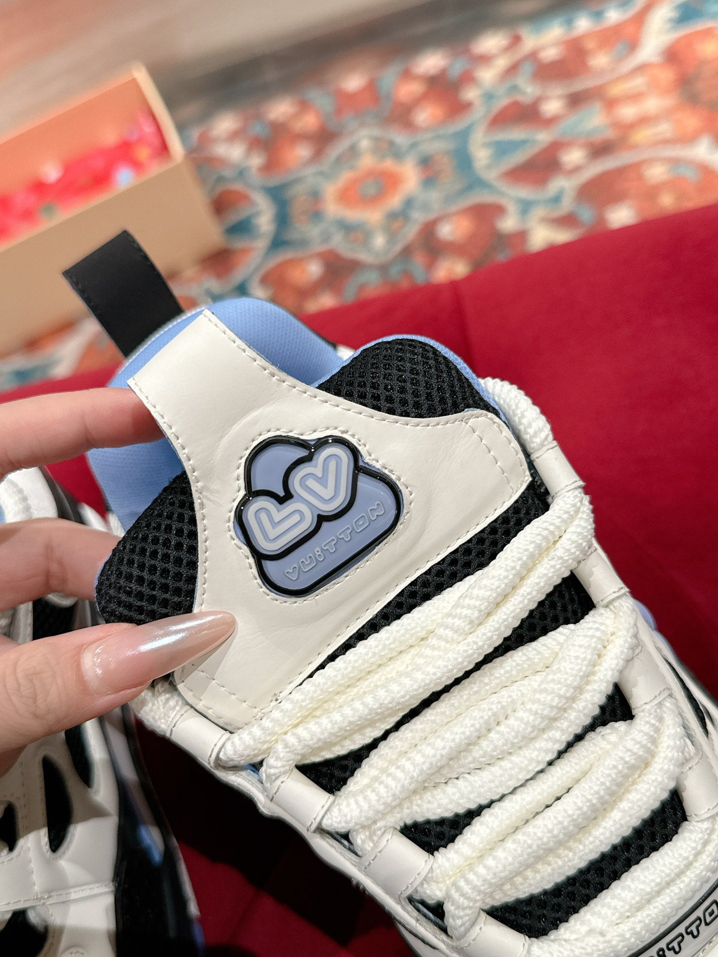 LV SKATE SNEAKER IN WHITE MIX BLACK AND SKY BLUE CALFSKIN、mysite、Cacoeks