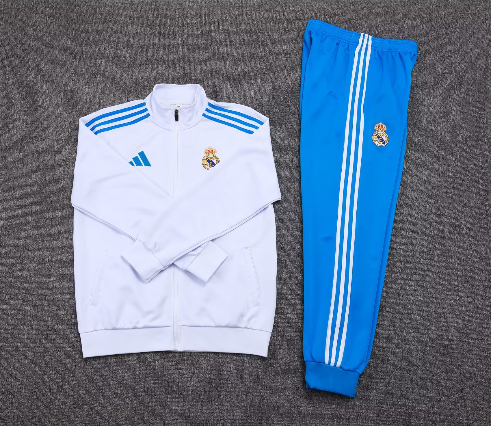 2025/2026 Real Madrid Long Zipped Jacket White Blue Pants Football Shirt 1:1 Thai Quality Set:football jersey mysite: unitedjerseyfootball 邓江浪:football