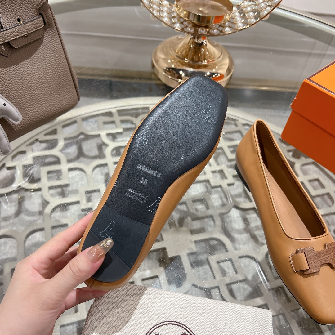 H - BUCKLE BALLET LIGHT BROWN CALFSKIN、mysite、Cacoeks