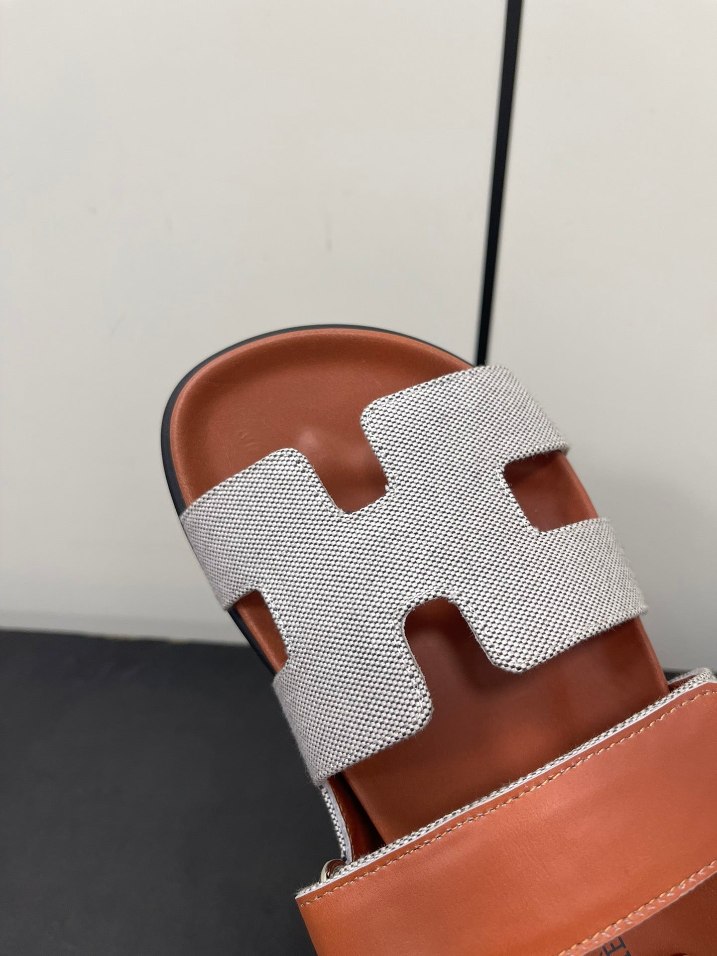 CHYPRE SANDAL ORANGE MIX CREAM CALFSKIN、mysite、Cacoeks