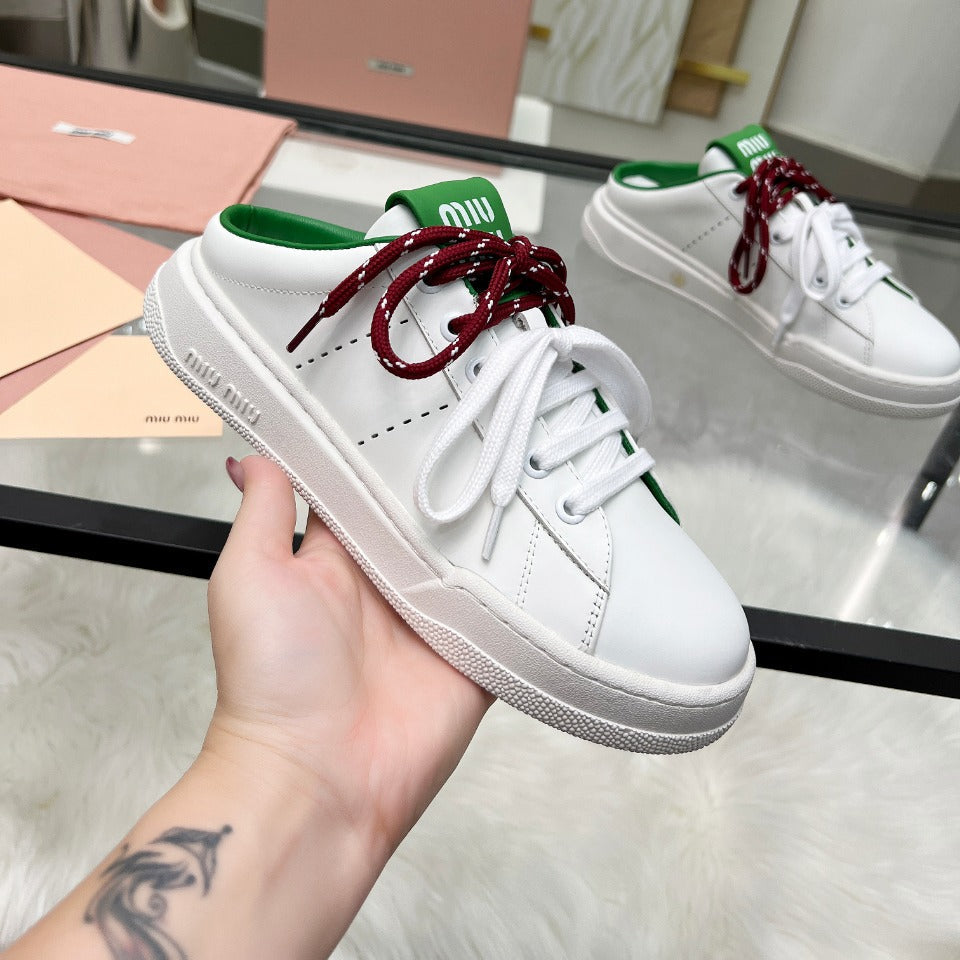 SNEAKER MULES IN WHITE MIX GREEN CALFSKIN WHITE RED LACES、mysite、Cacoeks