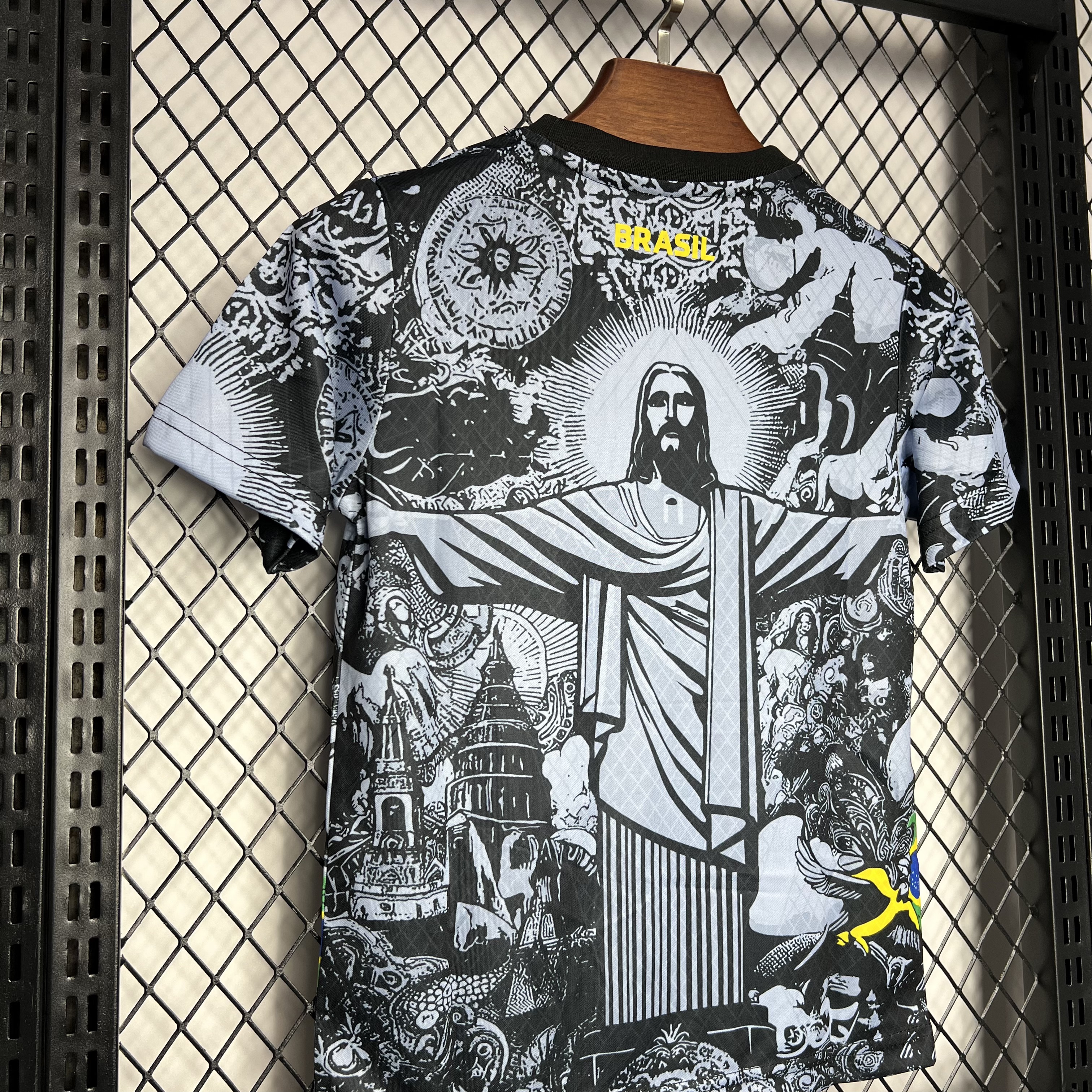 ManixJersey.com | Brazil 2024 Christ the Redeemer Statue Kids Kit - Black -Customize Name, Number and Patch | Worldwide Shipping
