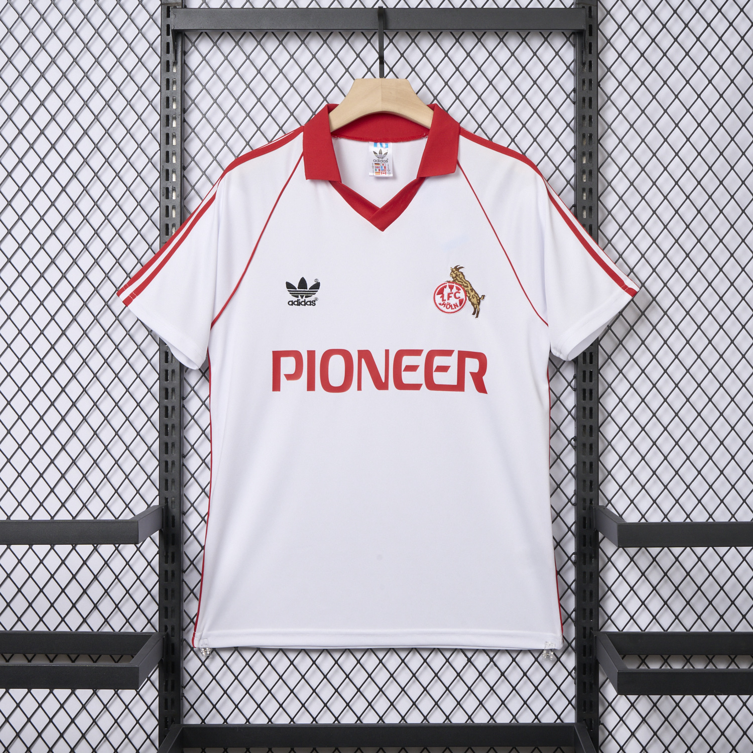foot-Retro 1. FC Köln 1980-81 Home Jersey