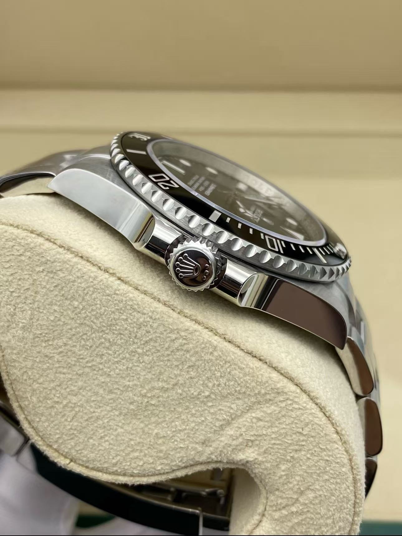 Rolex Submariner No Date Super Clone SwissReplica Watch Ref 124060-3230 Swiss Movement