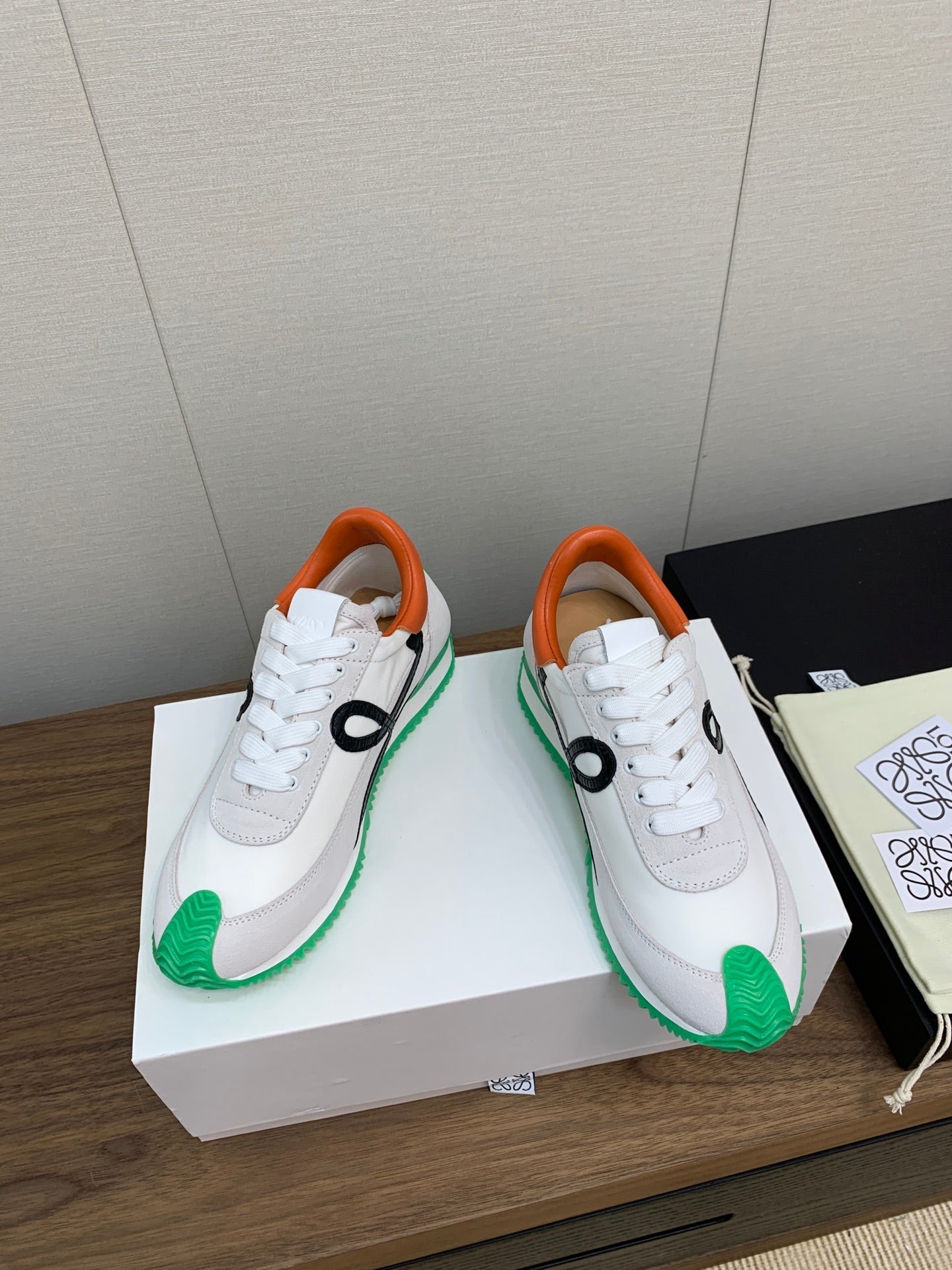 LW FLOW RUNNER SNEAKER WHITE-GREEN SUEDE、mysite、Cacoeks
